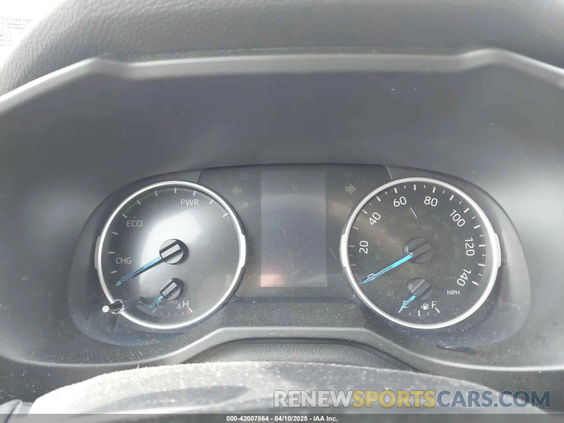 7 Photograph of a damaged car 2T3MWRFVXKW018477 TOYOTA RAV4 HYBRID 2019