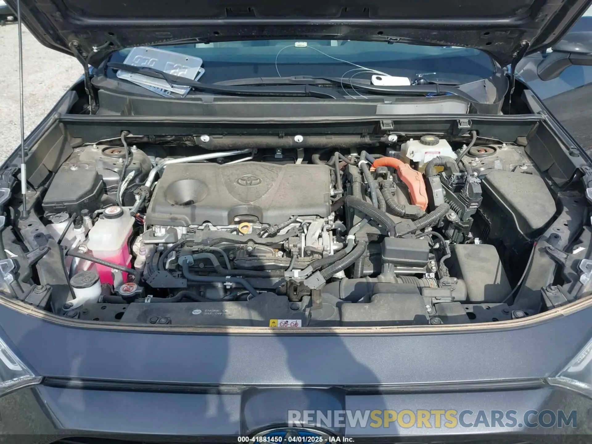 10 Photograph of a damaged car 2T3RWRFV0KW027727 TOYOTA RAV4 HYBRID 2019