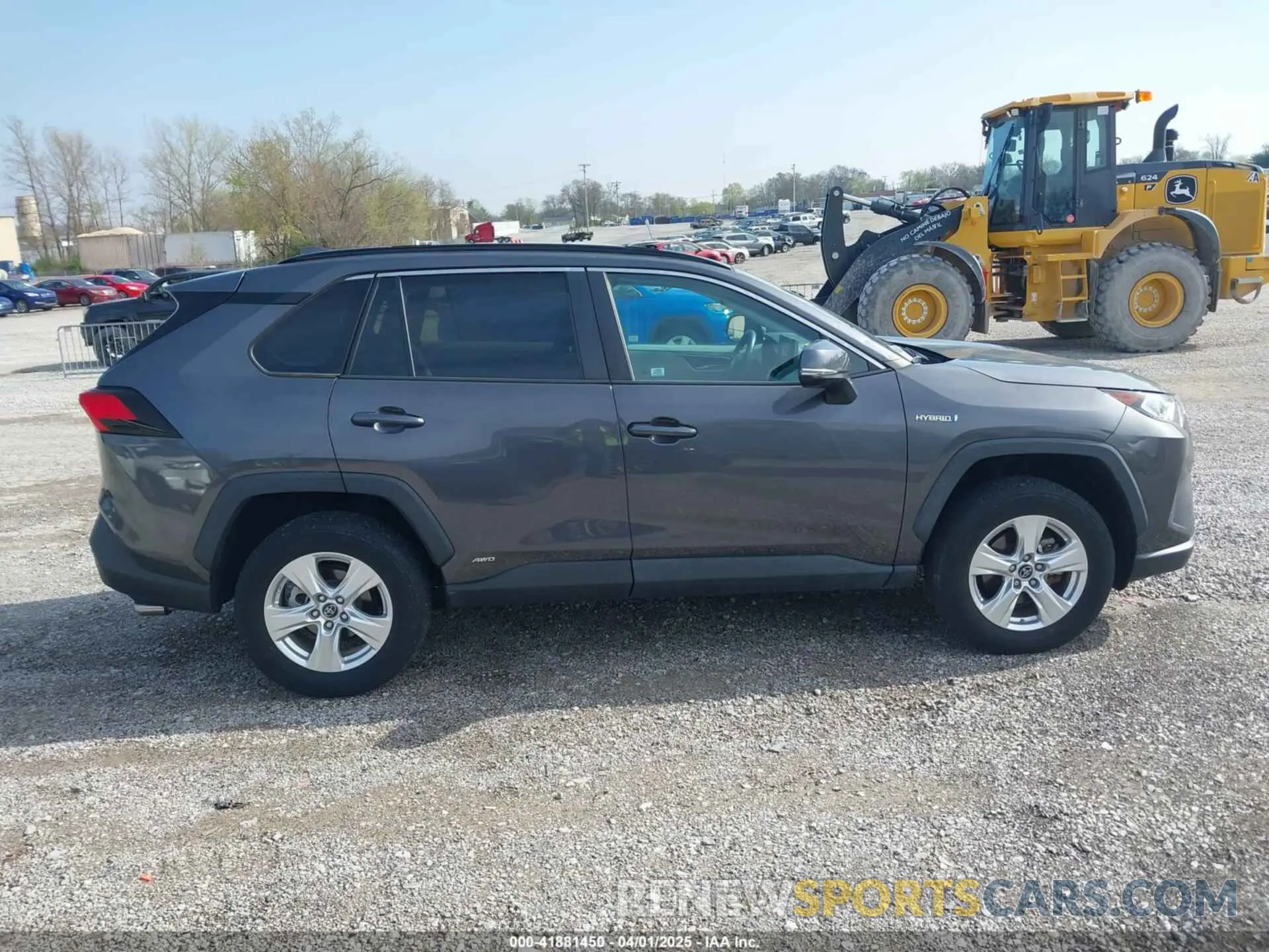 13 Photograph of a damaged car 2T3RWRFV0KW027727 TOYOTA RAV4 HYBRID 2019