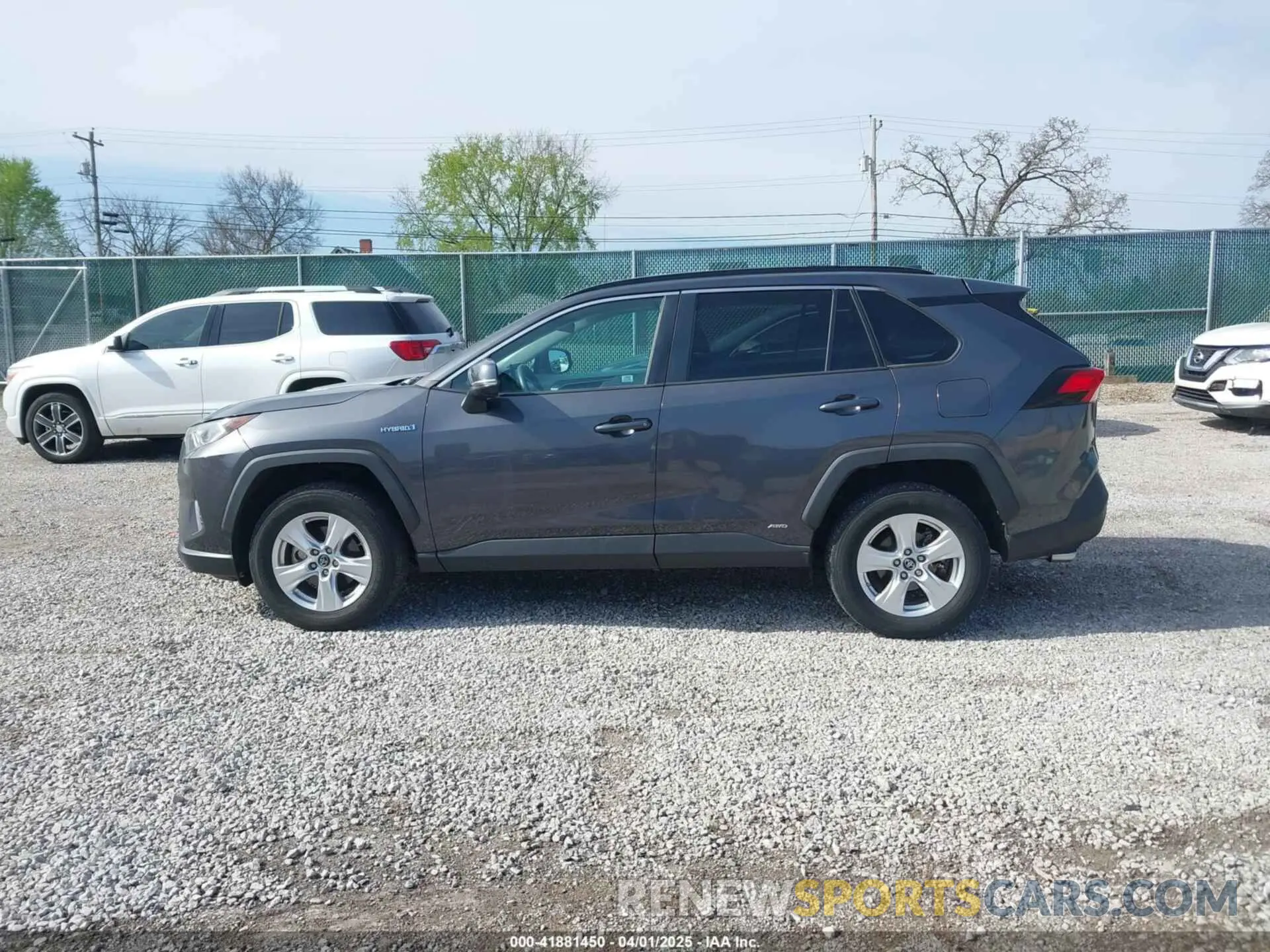14 Photograph of a damaged car 2T3RWRFV0KW027727 TOYOTA RAV4 HYBRID 2019
