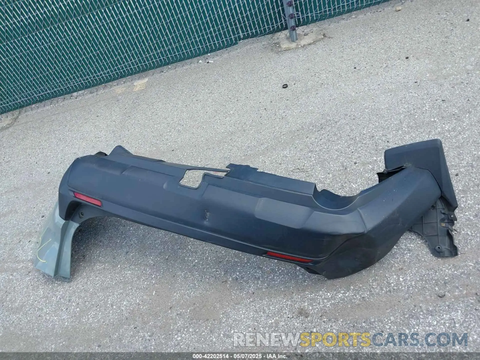 12 Photograph of a damaged car 2T3RWRFV1KW030037 TOYOTA RAV4 HYBRID 2019