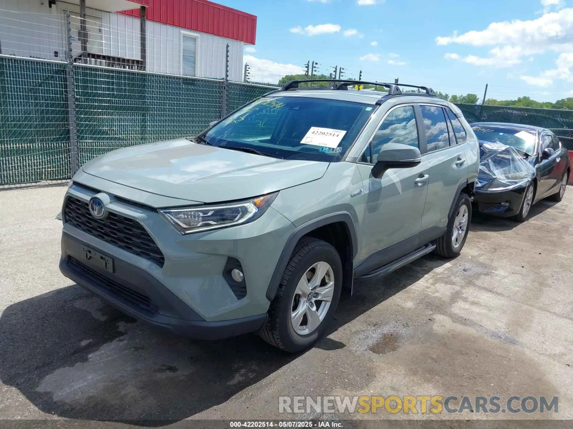 2 Photograph of a damaged car 2T3RWRFV1KW030037 TOYOTA RAV4 HYBRID 2019