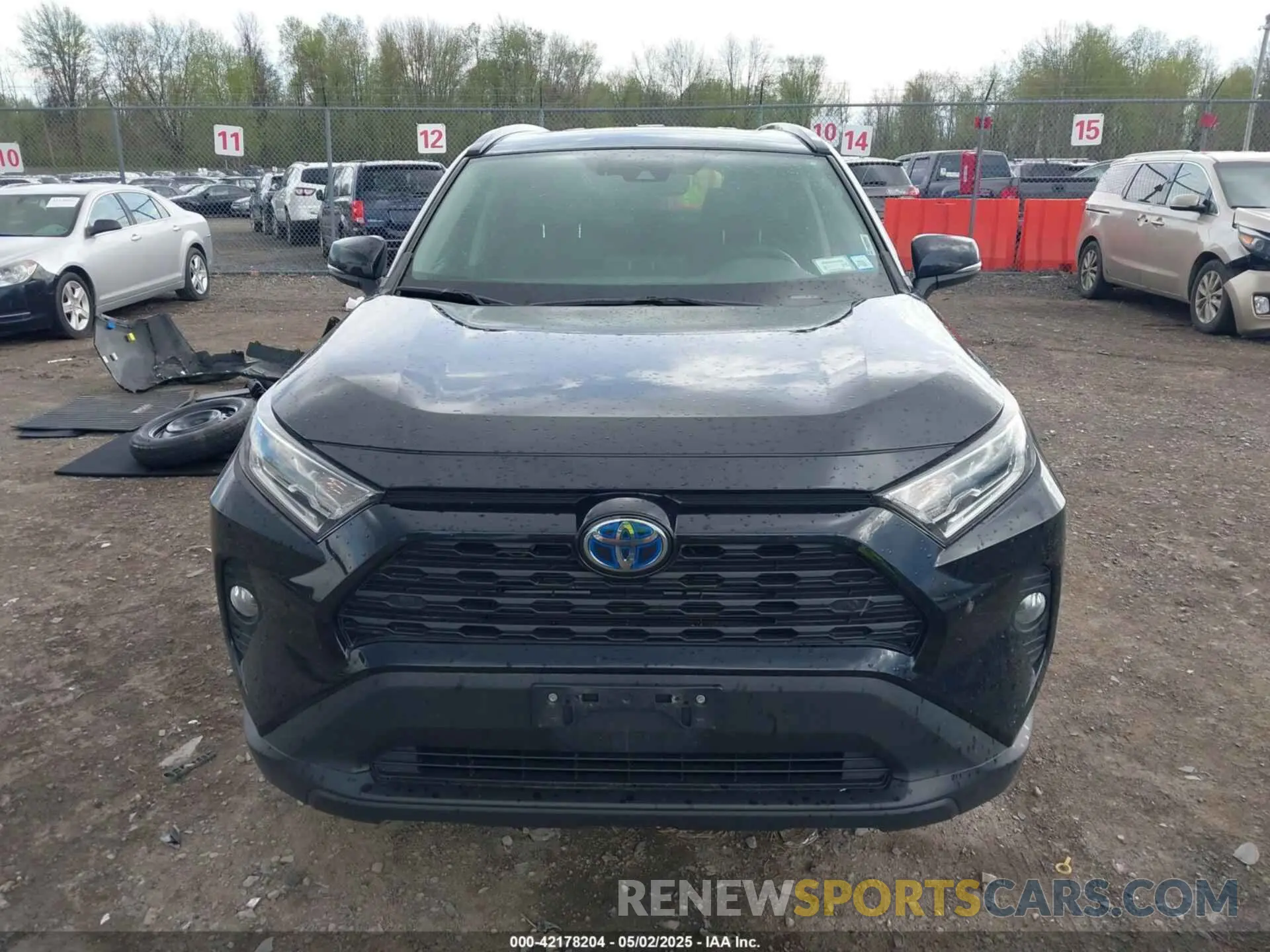 13 Photograph of a damaged car 2T3RWRFV3KW010551 TOYOTA RAV4 HYBRID 2019