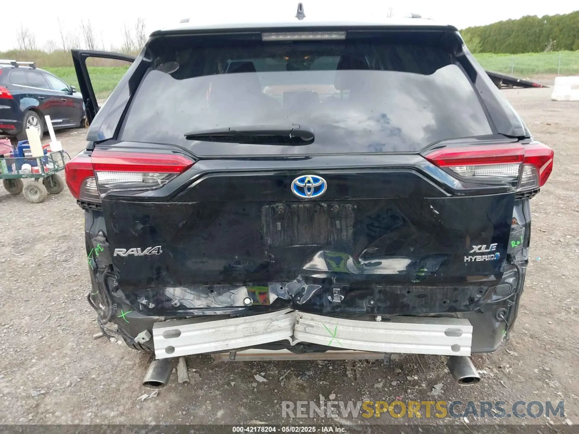 6 Photograph of a damaged car 2T3RWRFV3KW010551 TOYOTA RAV4 HYBRID 2019