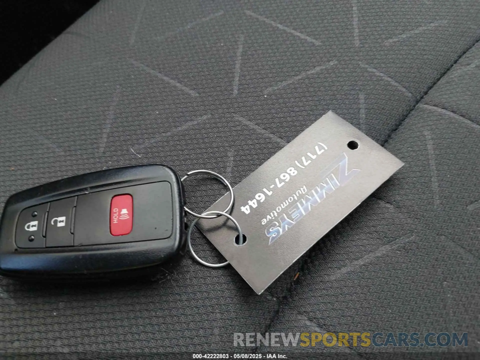 11 Photograph of a damaged car 2T3RWRFV4KW019212 TOYOTA RAV4 HYBRID 2019