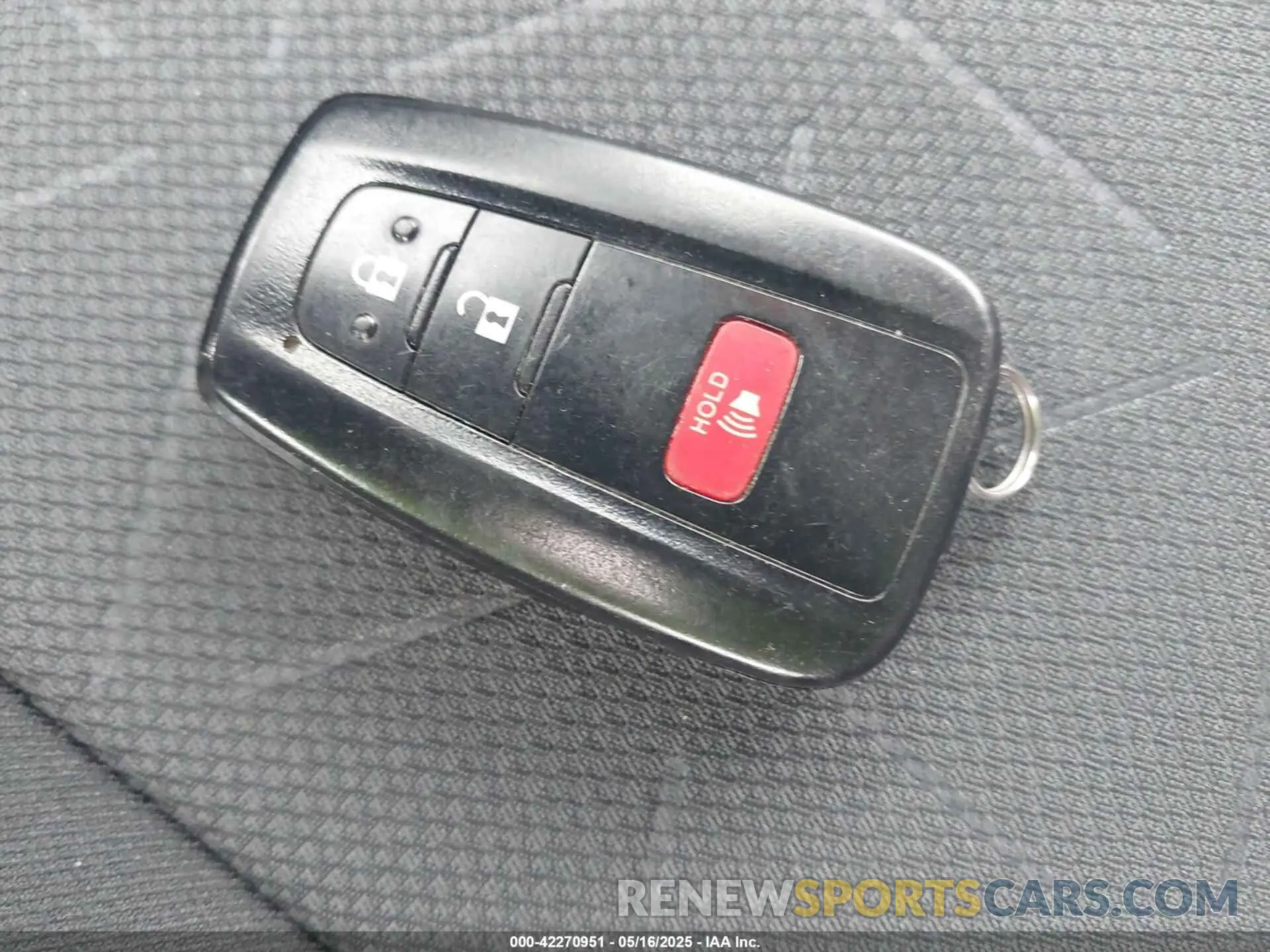 11 Photograph of a damaged car 2T3RWRFV5KW004833 TOYOTA RAV4 HYBRID 2019
