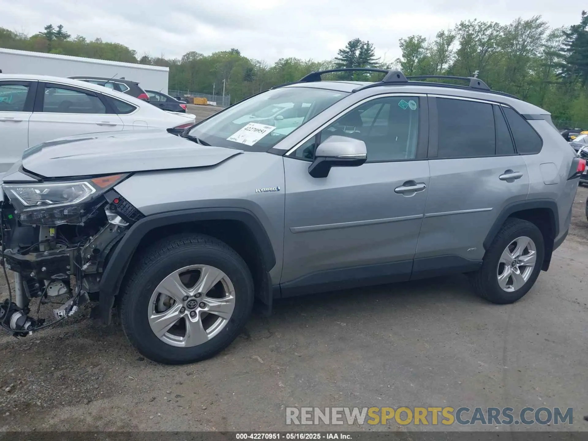15 Photograph of a damaged car 2T3RWRFV5KW004833 TOYOTA RAV4 HYBRID 2019