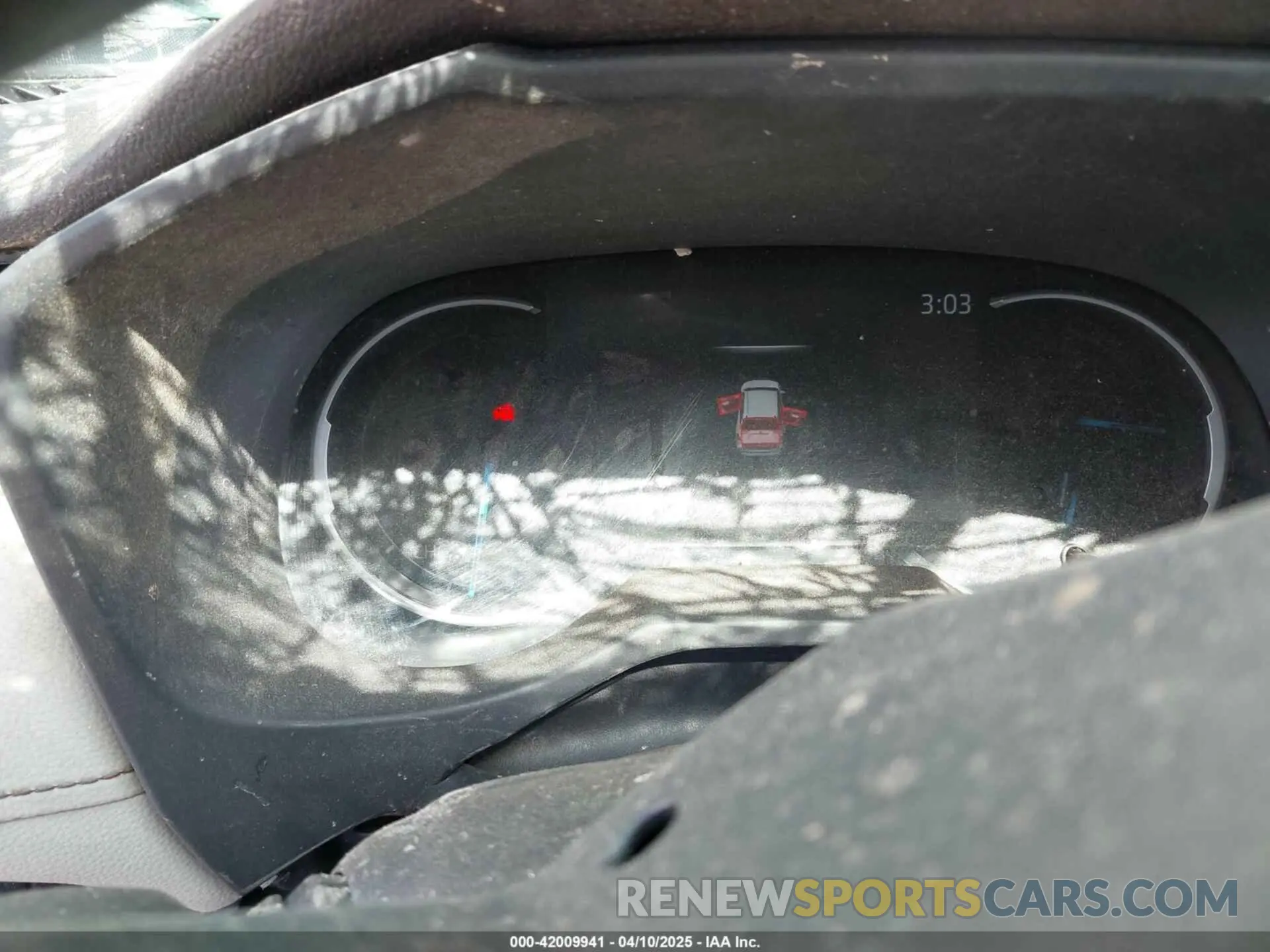 7 Photograph of a damaged car JTMDWRFV1KD014038 TOYOTA RAV4 HYBRID 2019