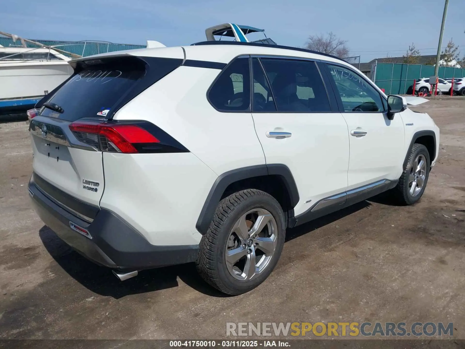 4 Photograph of a damaged car JTMDWRFV6KD510405 TOYOTA RAV4 HYBRID 2019