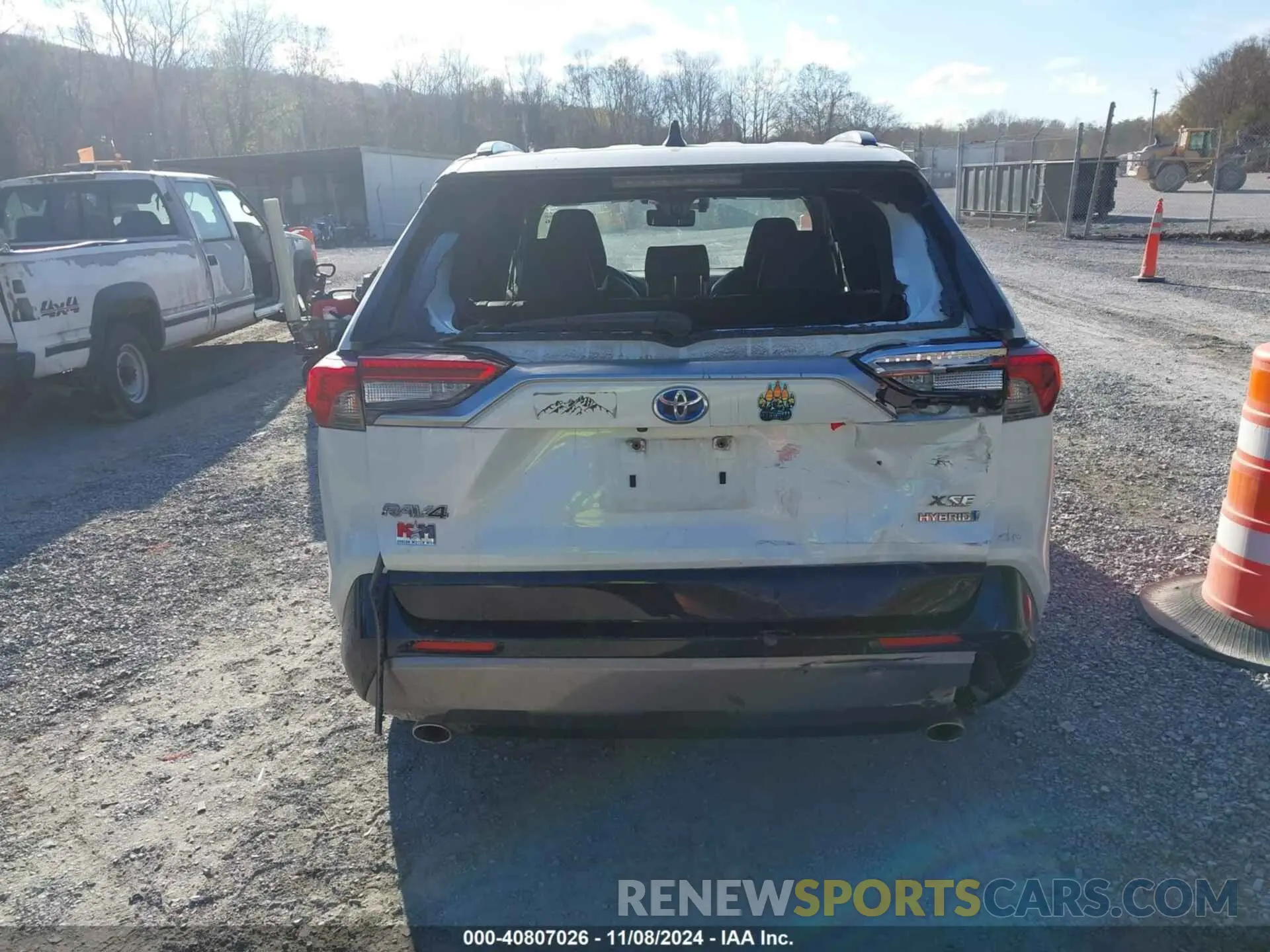 16 Photograph of a damaged car JTMEWRFV3KD509684 TOYOTA RAV4 HYBRID 2019