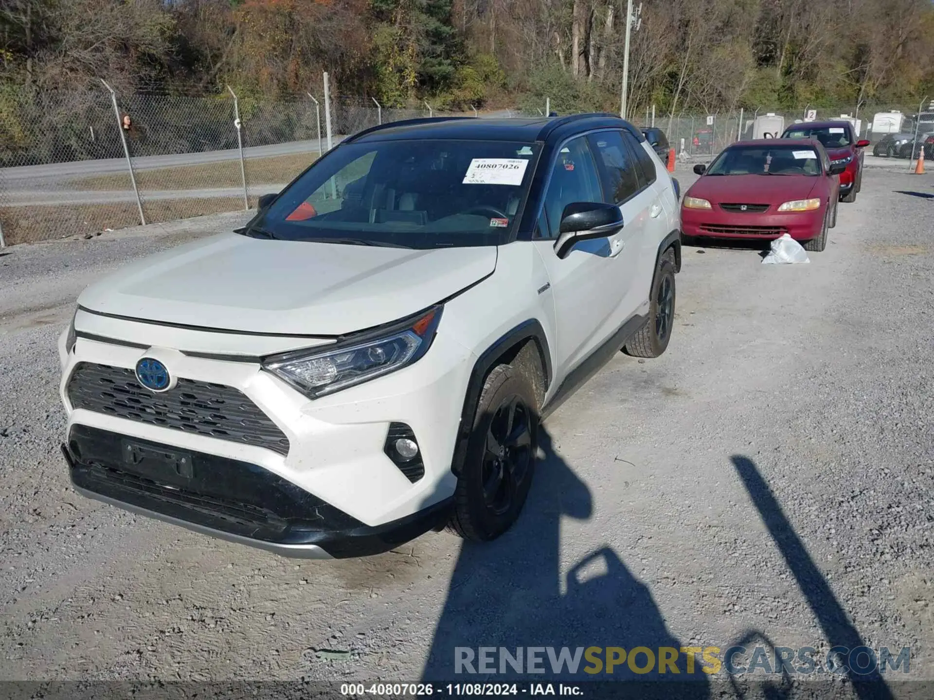 2 Photograph of a damaged car JTMEWRFV3KD509684 TOYOTA RAV4 HYBRID 2019