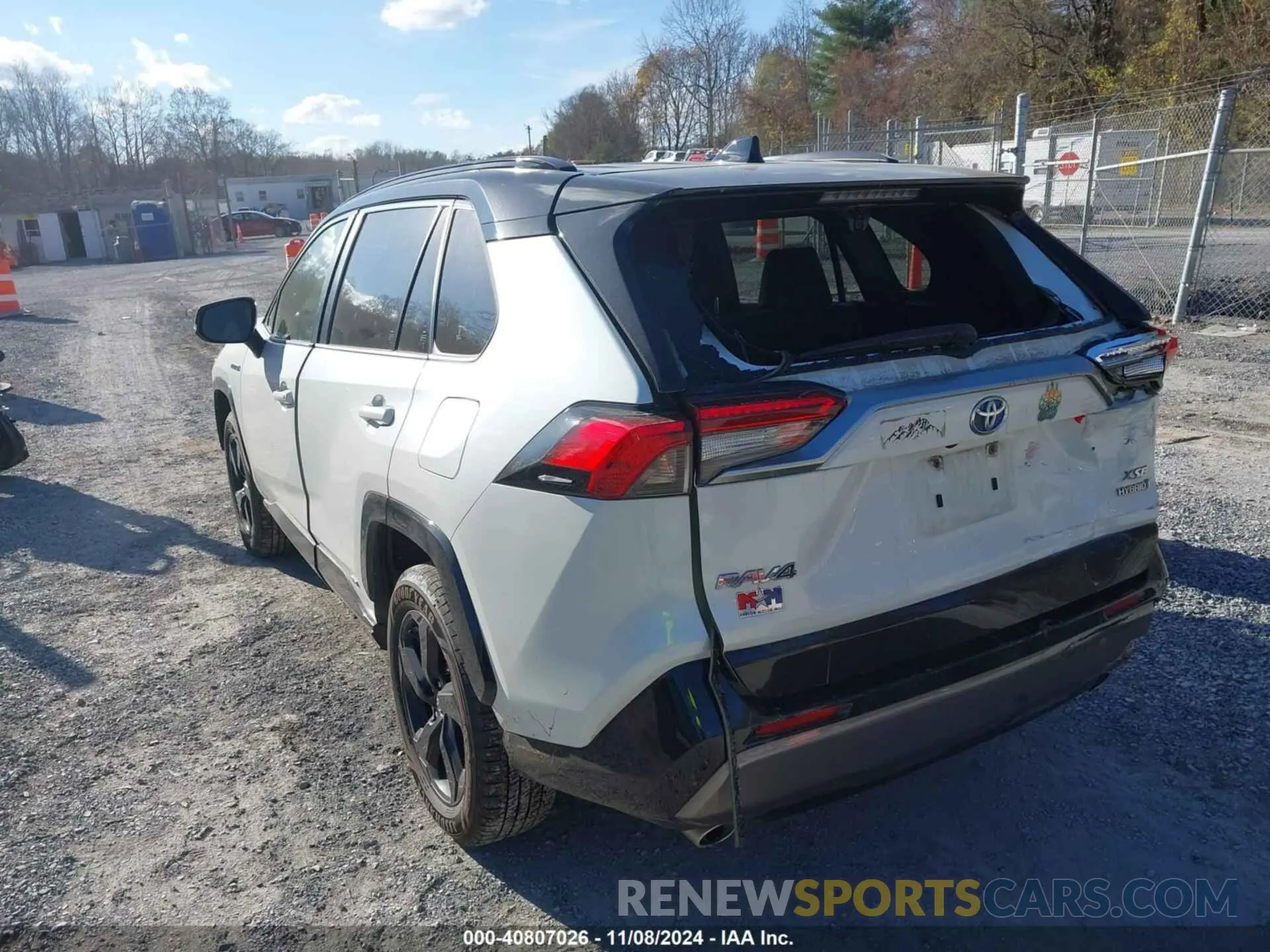 3 Photograph of a damaged car JTMEWRFV3KD509684 TOYOTA RAV4 HYBRID 2019