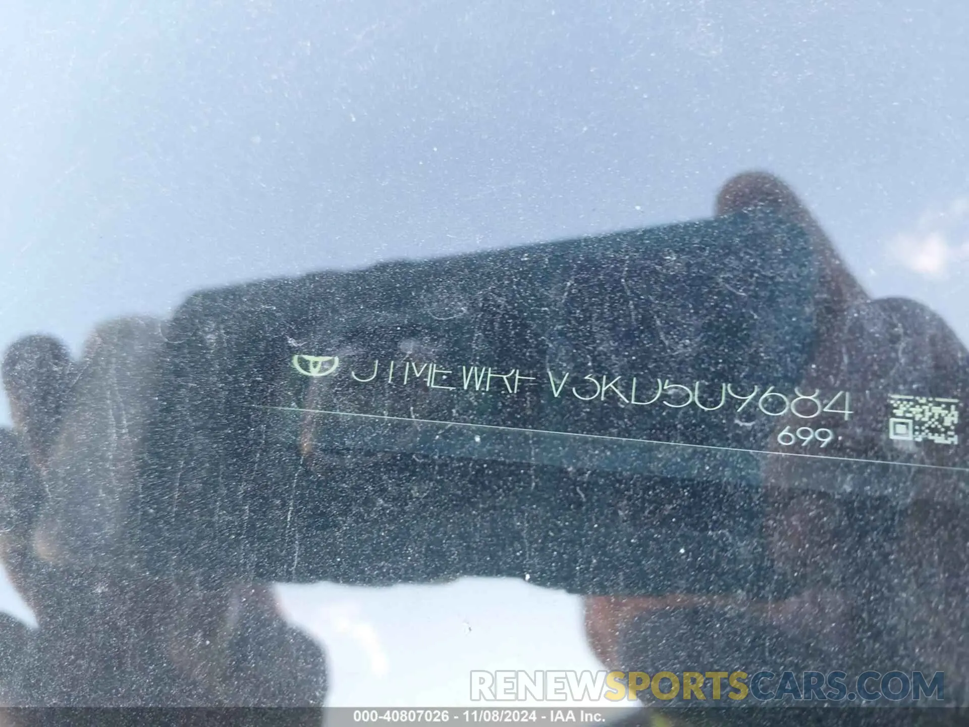 9 Photograph of a damaged car JTMEWRFV3KD509684 TOYOTA RAV4 HYBRID 2019