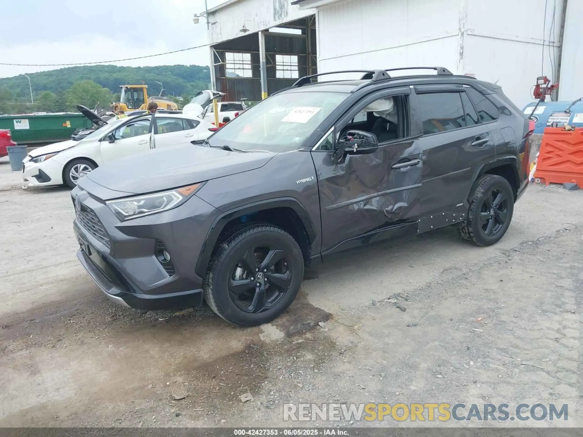 2 Photograph of a damaged car JTMEWRFV3KJ022177 TOYOTA RAV4 HYBRID 2019