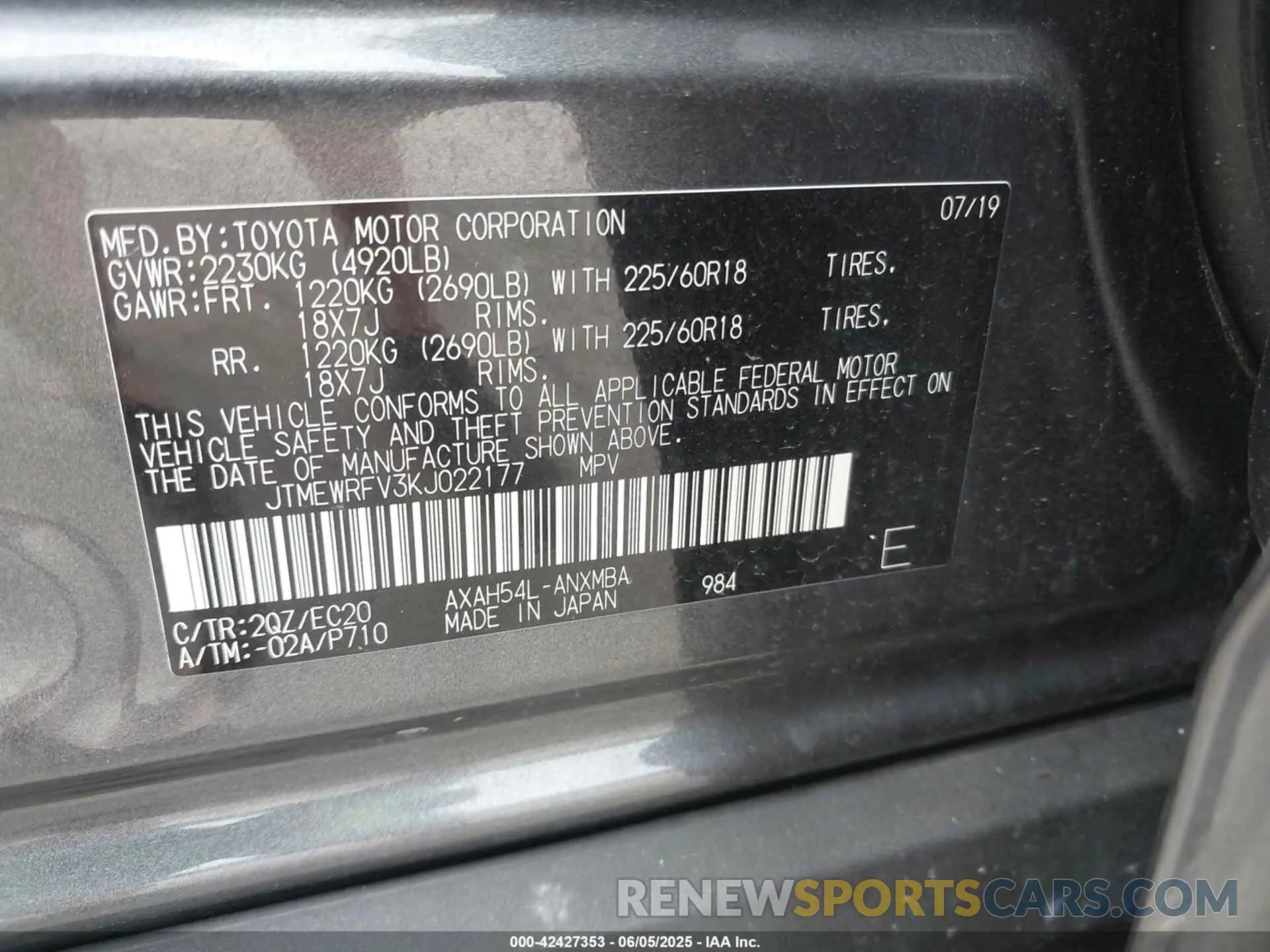 9 Photograph of a damaged car JTMEWRFV3KJ022177 TOYOTA RAV4 HYBRID 2019