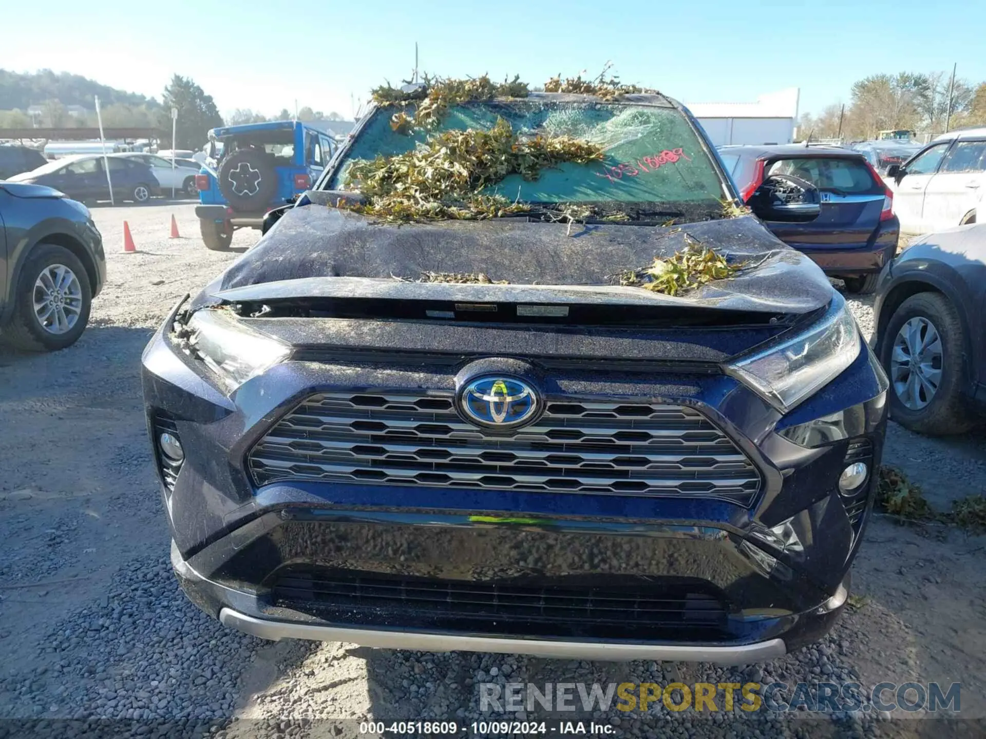 13 Photograph of a damaged car JTMEWRFV5KD511548 TOYOTA RAV4 HYBRID 2019