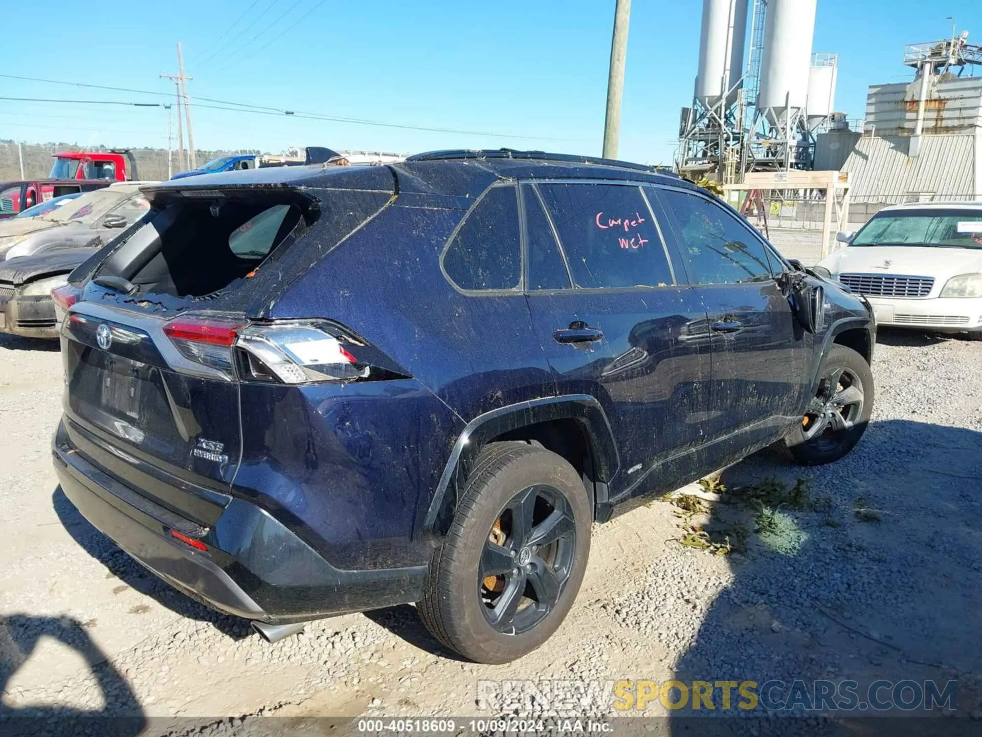 4 Photograph of a damaged car JTMEWRFV5KD511548 TOYOTA RAV4 HYBRID 2019