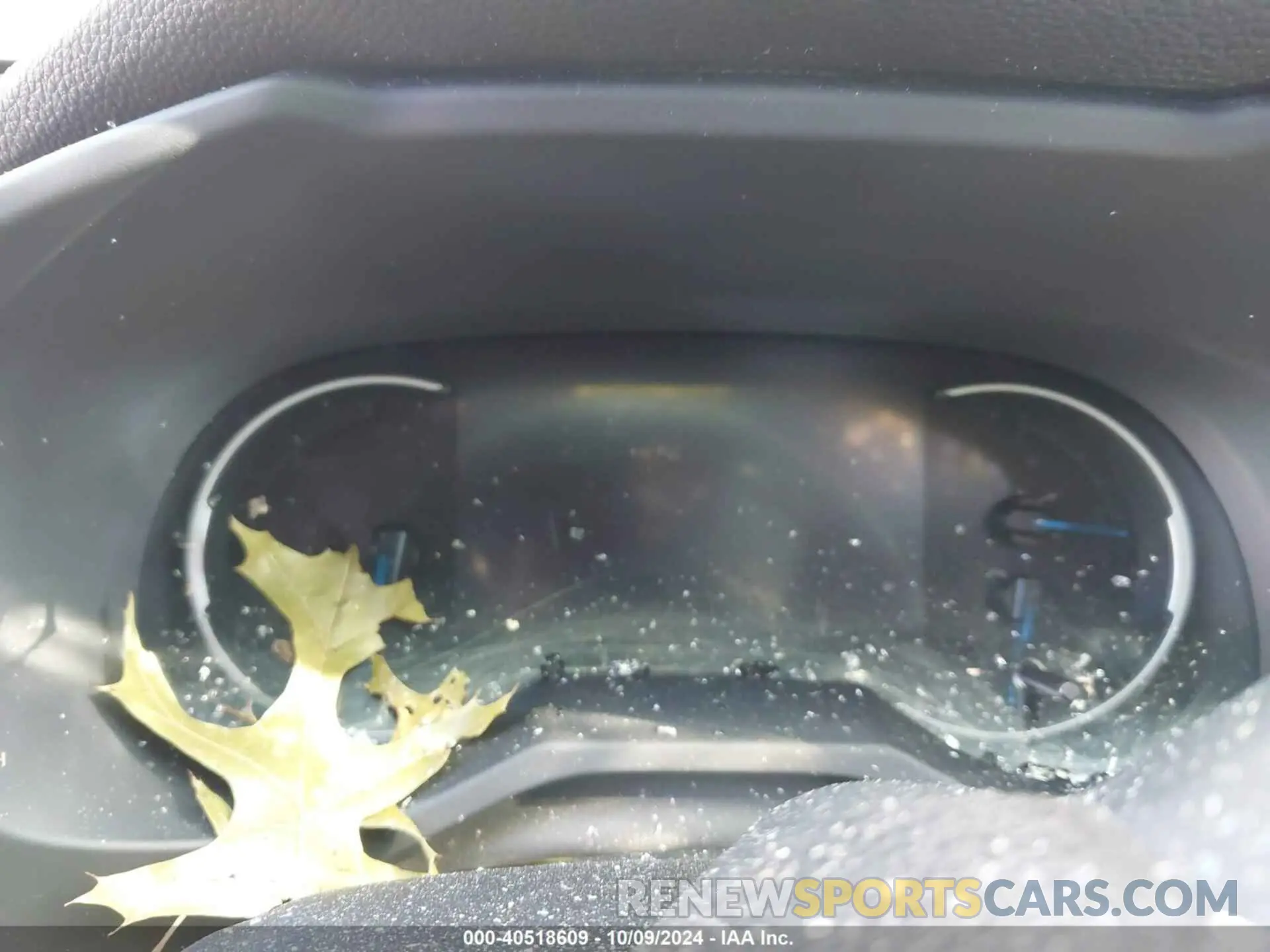 7 Photograph of a damaged car JTMEWRFV5KD511548 TOYOTA RAV4 HYBRID 2019