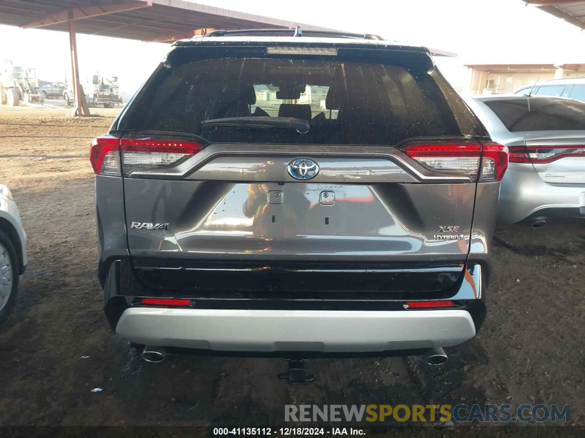 15 Photograph of a damaged car JTMEWRFV6KJ024361 TOYOTA RAV4 HYBRID 2019