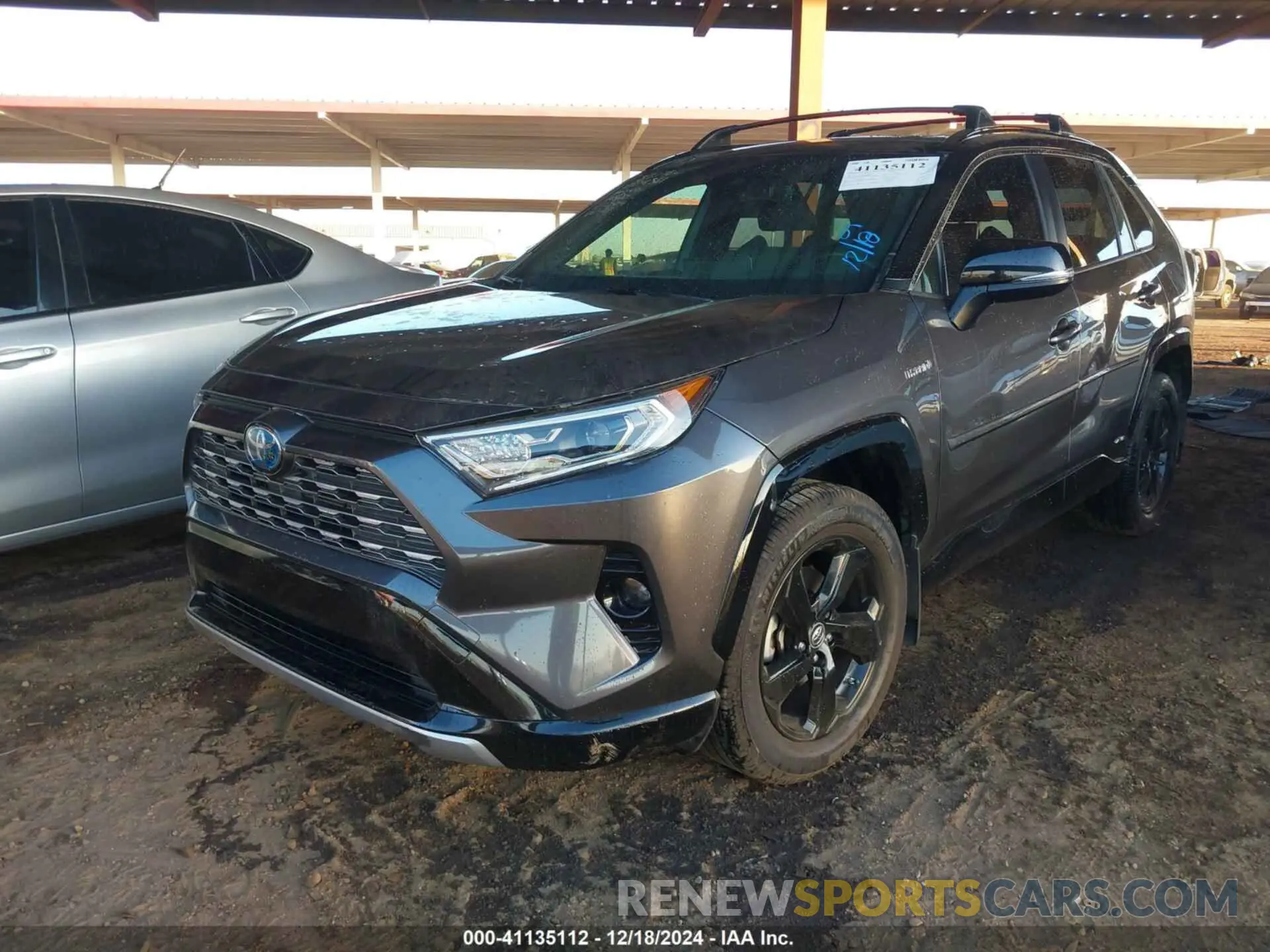 2 Photograph of a damaged car JTMEWRFV6KJ024361 TOYOTA RAV4 HYBRID 2019