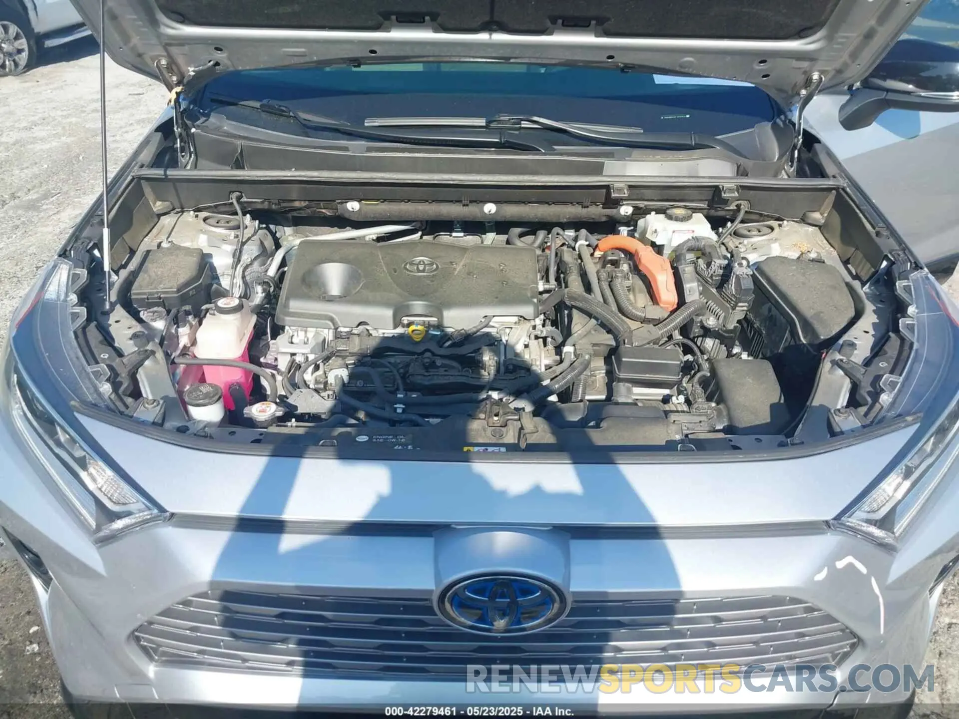 10 Photograph of a damaged car JTMEWRFV9KJ006324 TOYOTA RAV4 HYBRID 2019