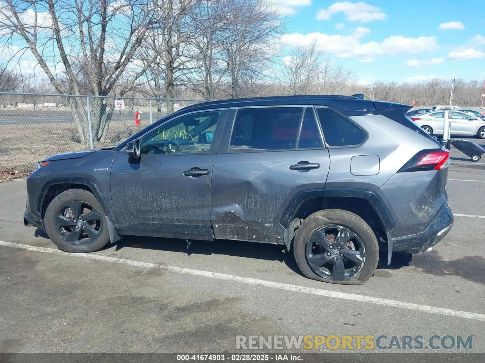 14 Photograph of a damaged car JTMEWRFVXKD513330 TOYOTA RAV4 HYBRID 2019