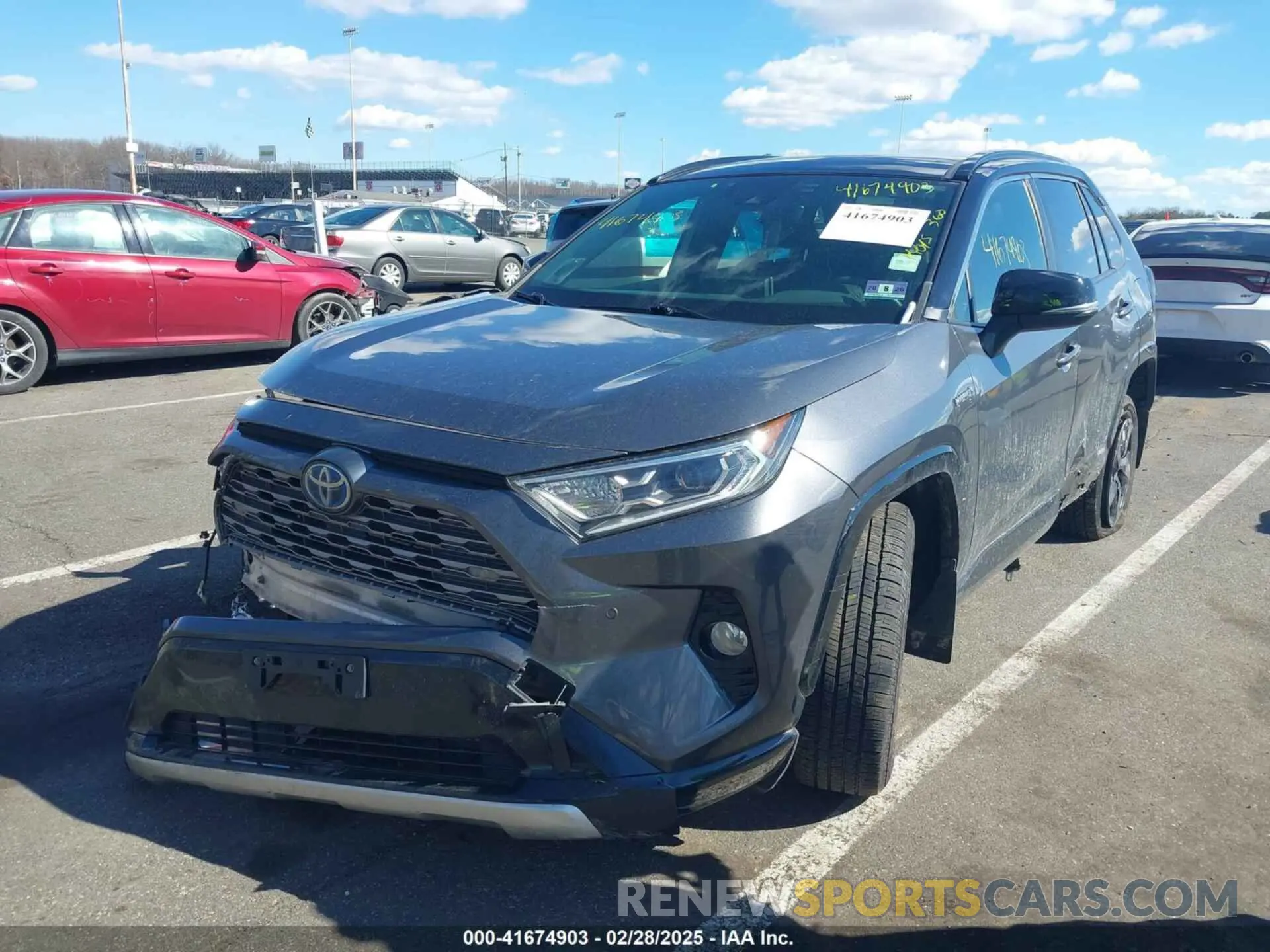 2 Photograph of a damaged car JTMEWRFVXKD513330 TOYOTA RAV4 HYBRID 2019