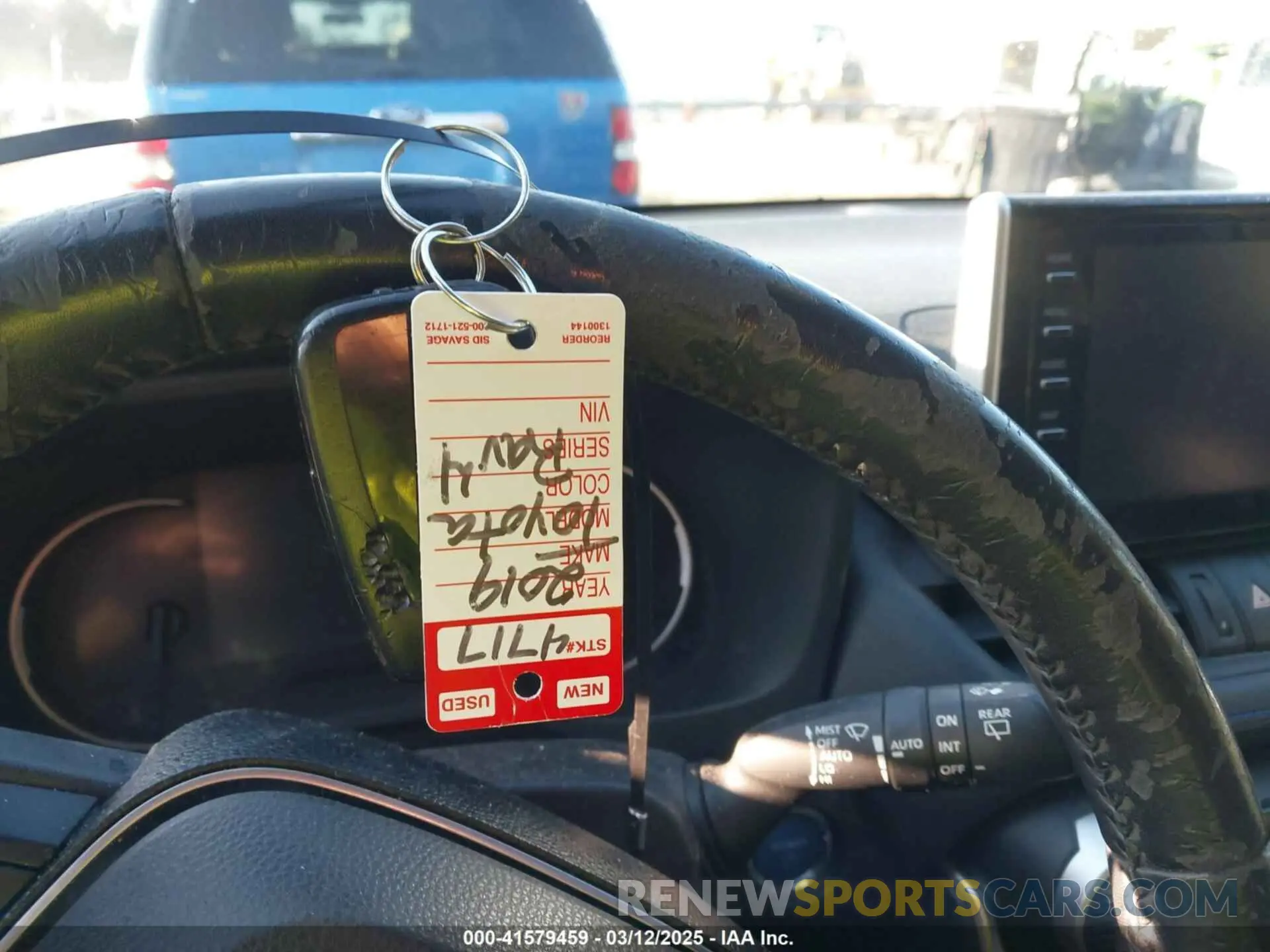 11 Photograph of a damaged car JTMEWRFVXKJ024301 TOYOTA RAV4 HYBRID 2019