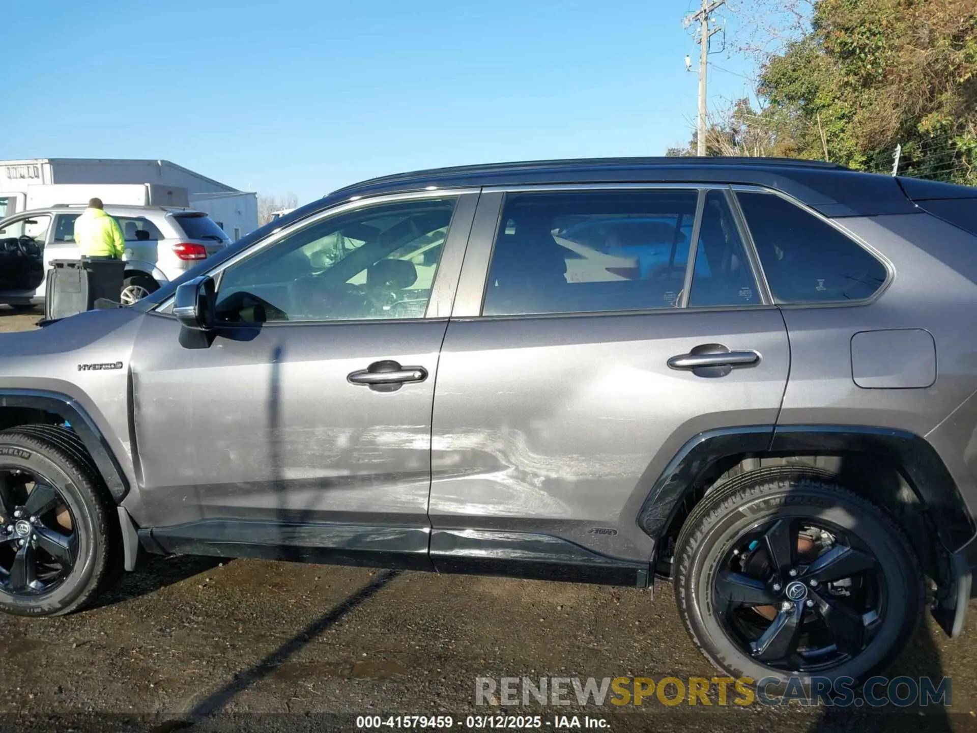 14 Photograph of a damaged car JTMEWRFVXKJ024301 TOYOTA RAV4 HYBRID 2019