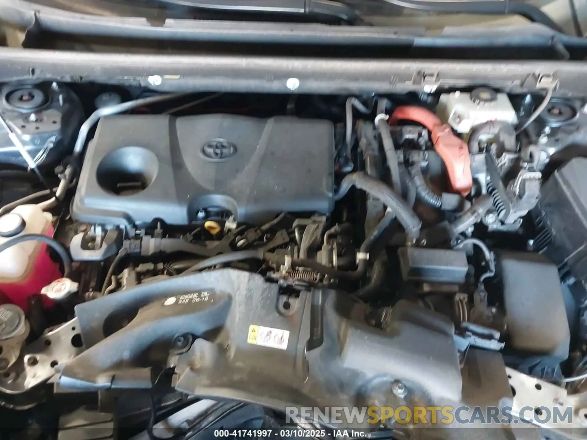 10 Photograph of a damaged car JTMMWRFV1KD026481 TOYOTA RAV4 HYBRID 2019