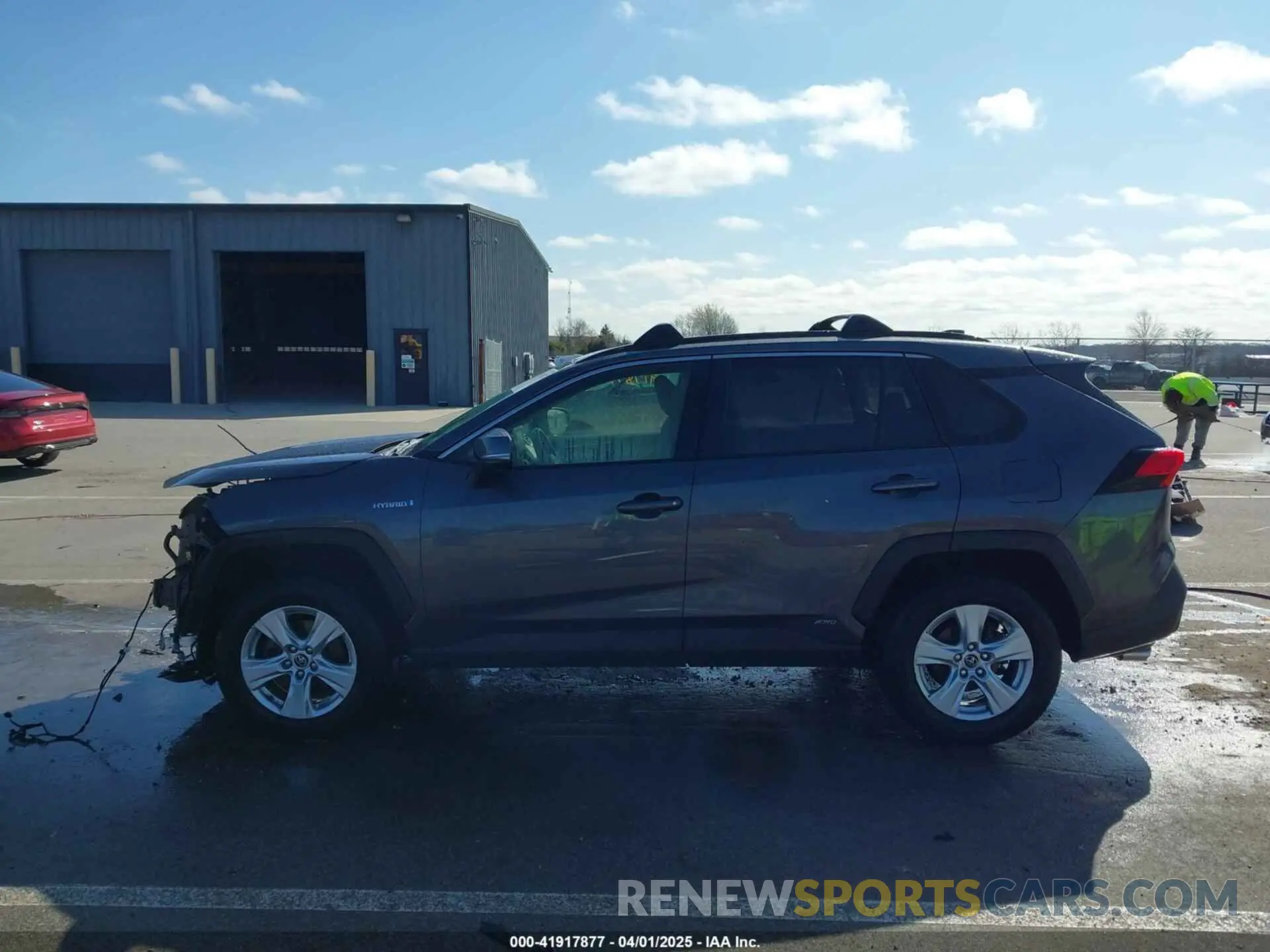 15 Photograph of a damaged car JTMRWRFV1KD009105 TOYOTA RAV4 HYBRID 2019