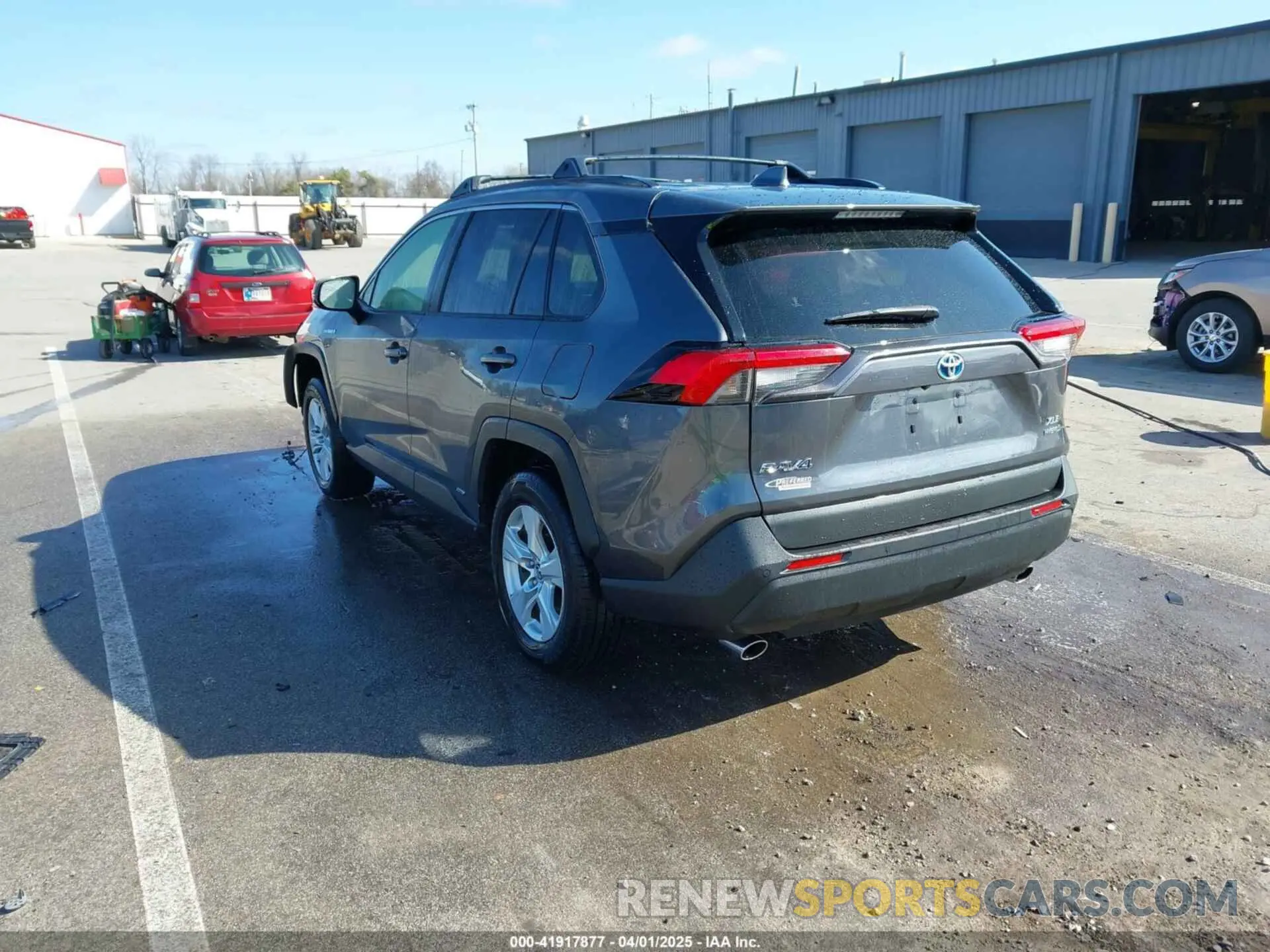 3 Photograph of a damaged car JTMRWRFV1KD009105 TOYOTA RAV4 HYBRID 2019