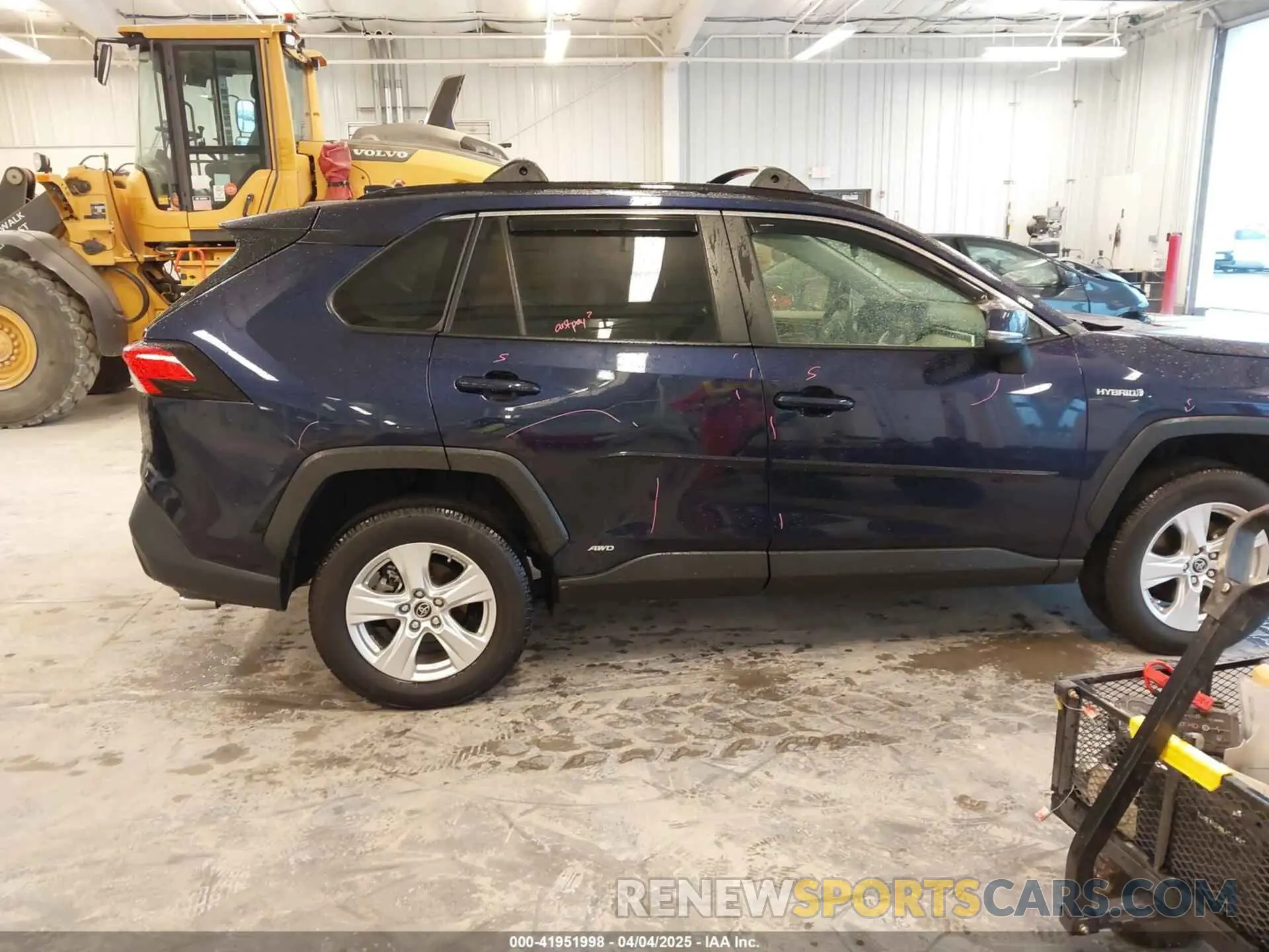 13 Photograph of a damaged car JTMRWRFV1KJ014693 TOYOTA RAV4 HYBRID 2019