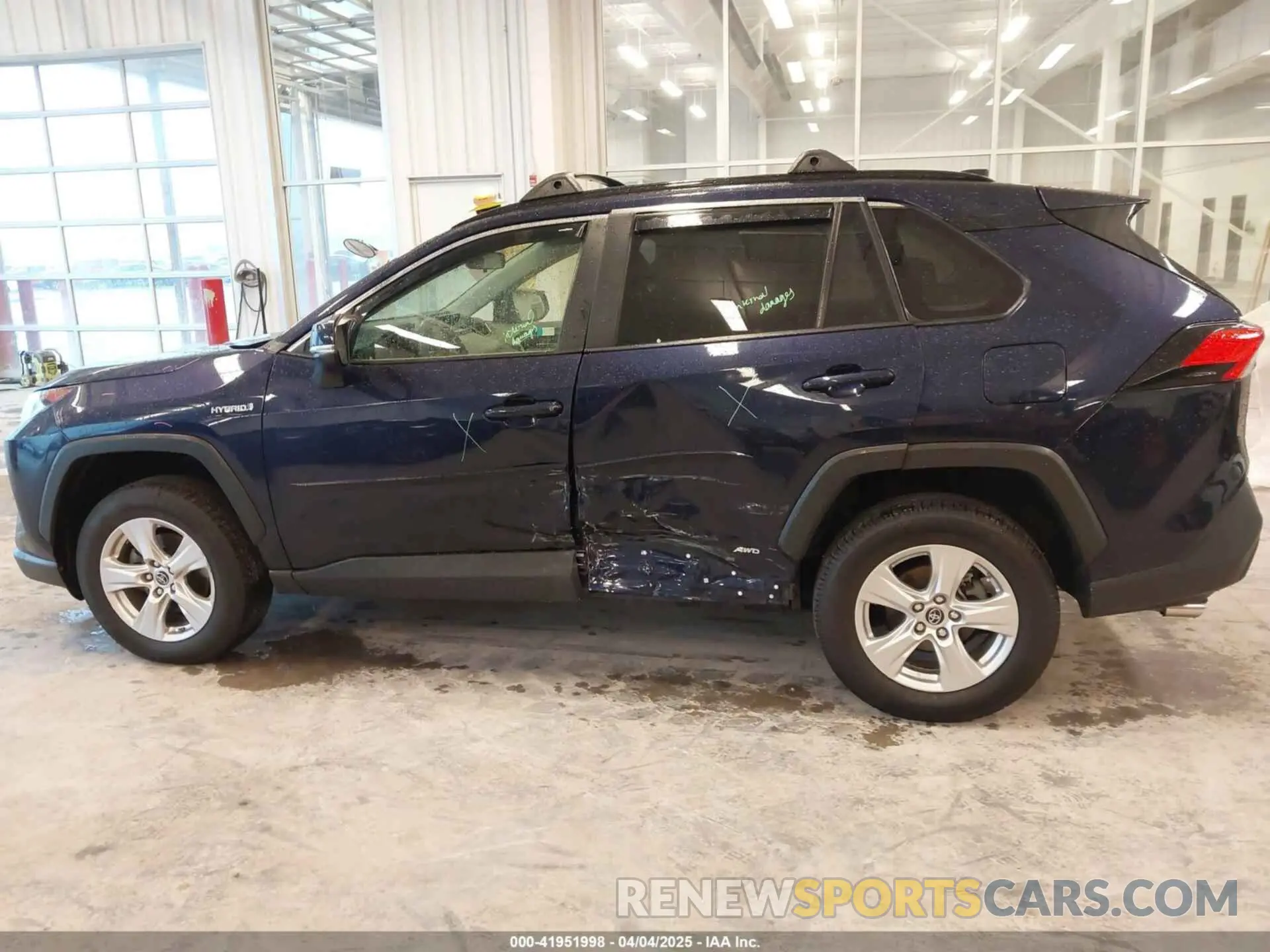 14 Photograph of a damaged car JTMRWRFV1KJ014693 TOYOTA RAV4 HYBRID 2019