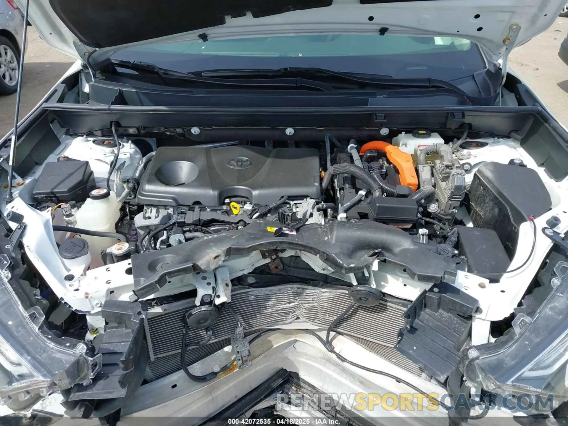 10 Photograph of a damaged car JTMRWRFV2KD022588 TOYOTA RAV4 HYBRID 2019