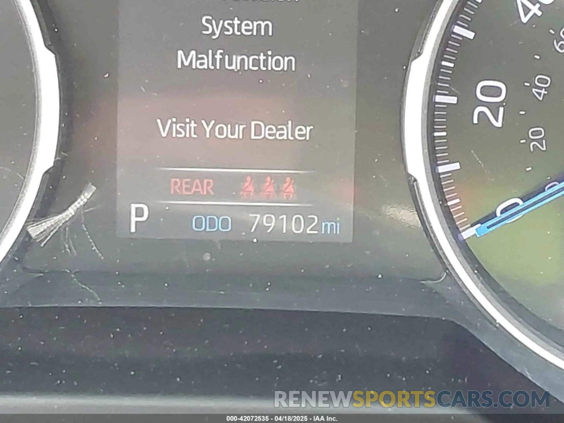 16 Photograph of a damaged car JTMRWRFV2KD022588 TOYOTA RAV4 HYBRID 2019