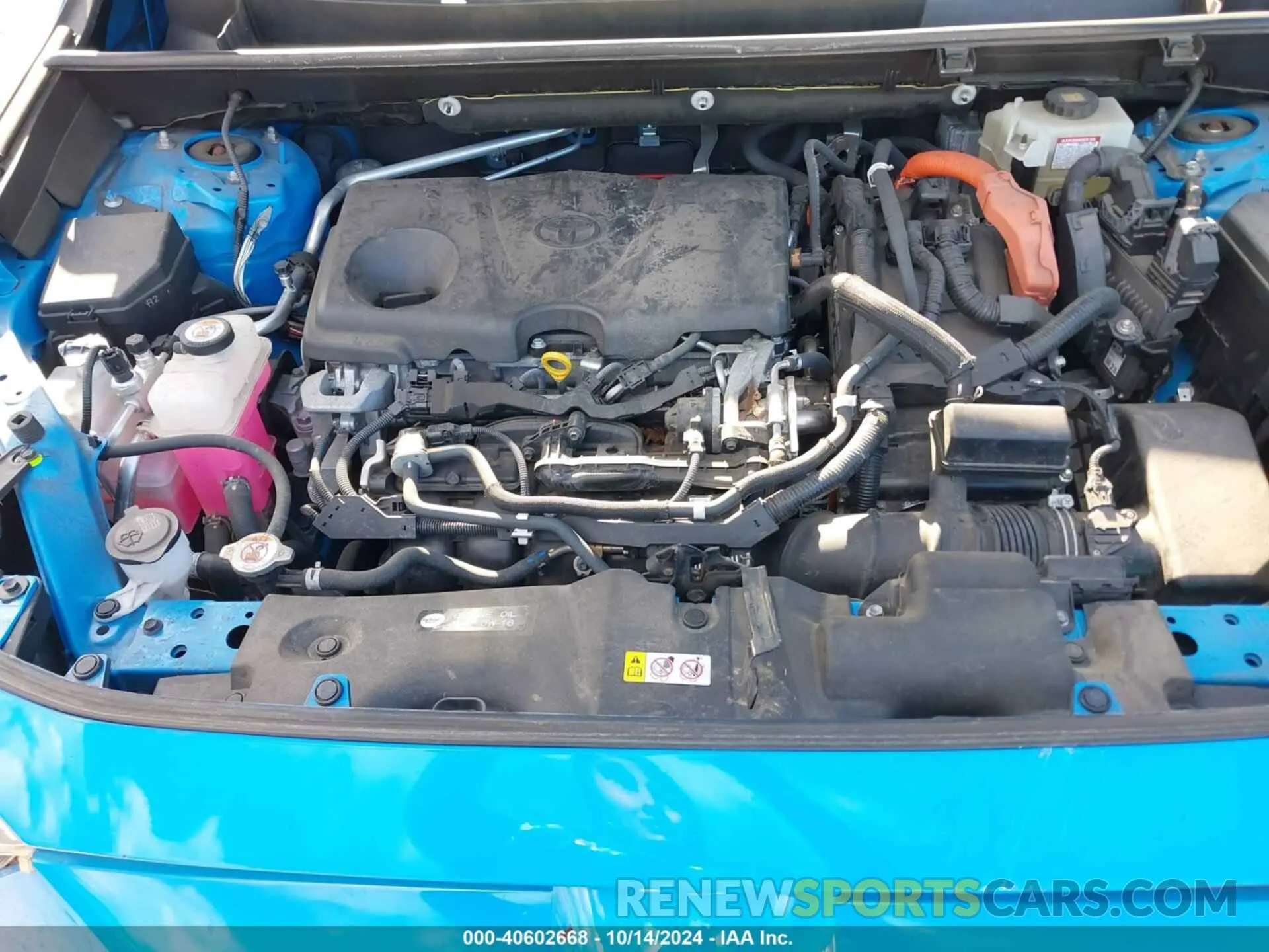 10 Photograph of a damaged car JTMRWRFV3KD021434 TOYOTA RAV4 HYBRID 2019