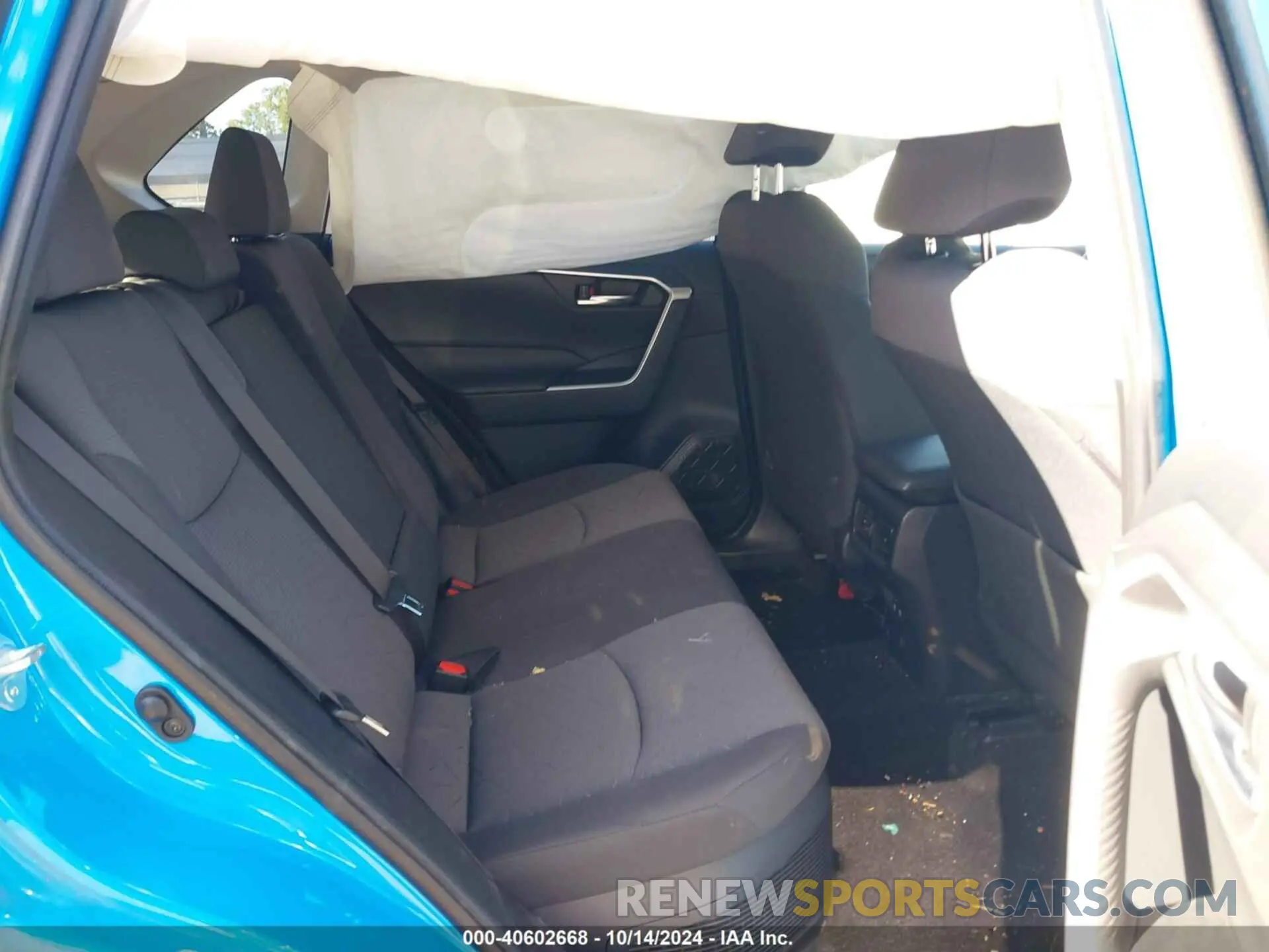 8 Photograph of a damaged car JTMRWRFV3KD021434 TOYOTA RAV4 HYBRID 2019