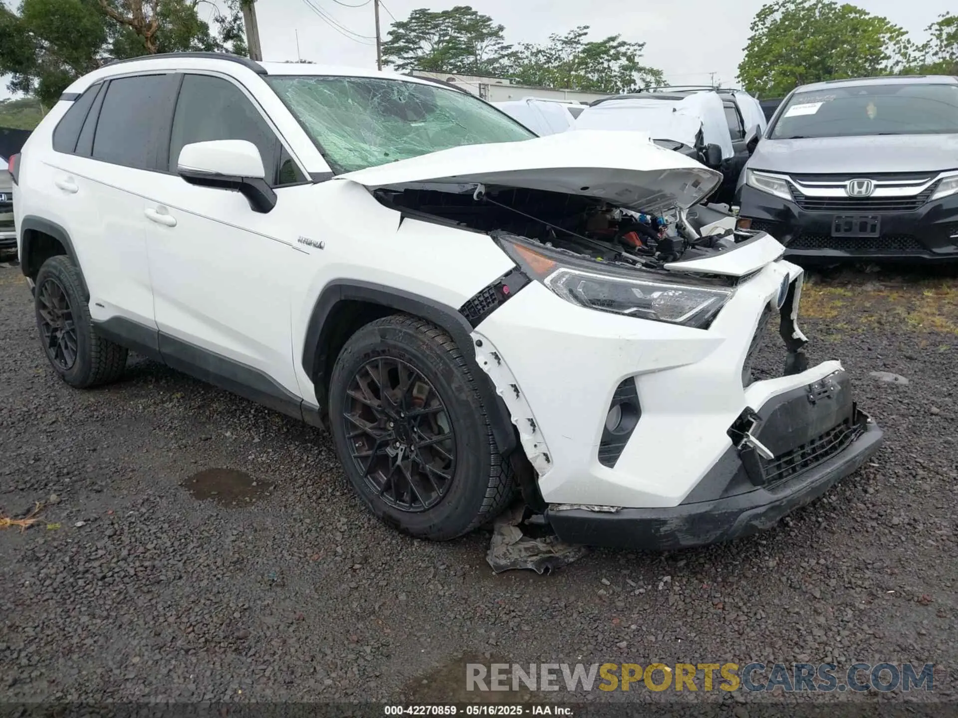 1 Photograph of a damaged car JTMRWRFV3KD031171 TOYOTA RAV4 HYBRID 2019