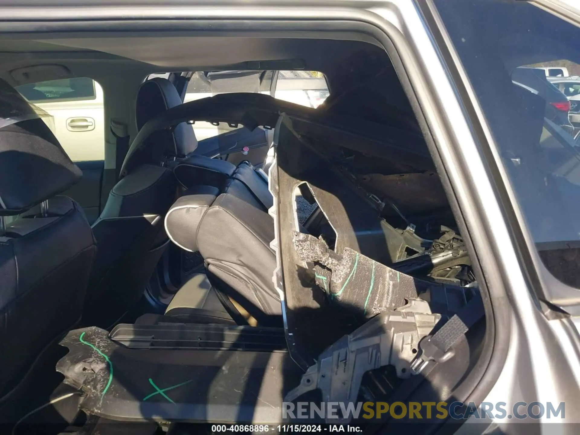 21 Photograph of a damaged car JTMRWRFV8KD034079 TOYOTA RAV4 HYBRID 2019