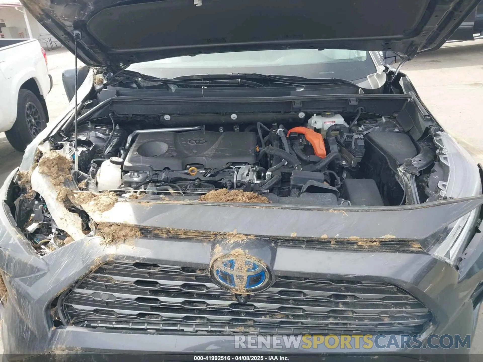 10 Photograph of a damaged car 2T3DWRFV0LW047374 TOYOTA RAV4 HYBRID 2020