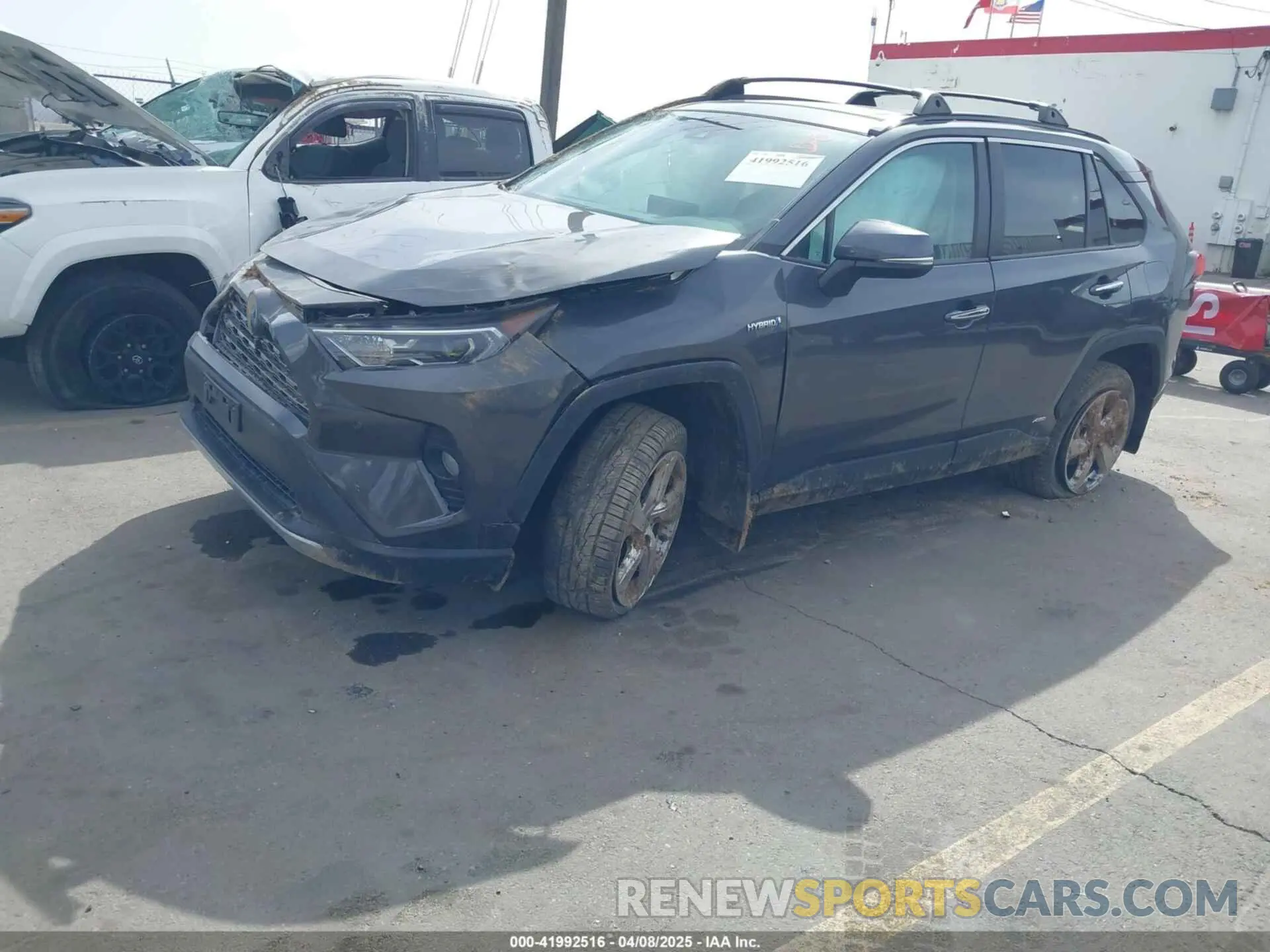 2 Photograph of a damaged car 2T3DWRFV0LW047374 TOYOTA RAV4 HYBRID 2020