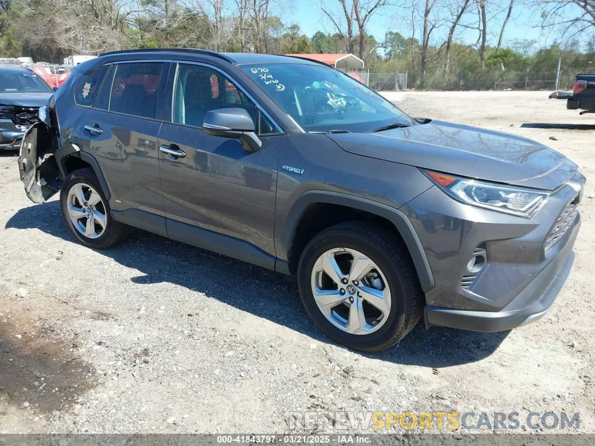 1 Photograph of a damaged car 2T3DWRFV3LW086170 TOYOTA RAV4 HYBRID 2020