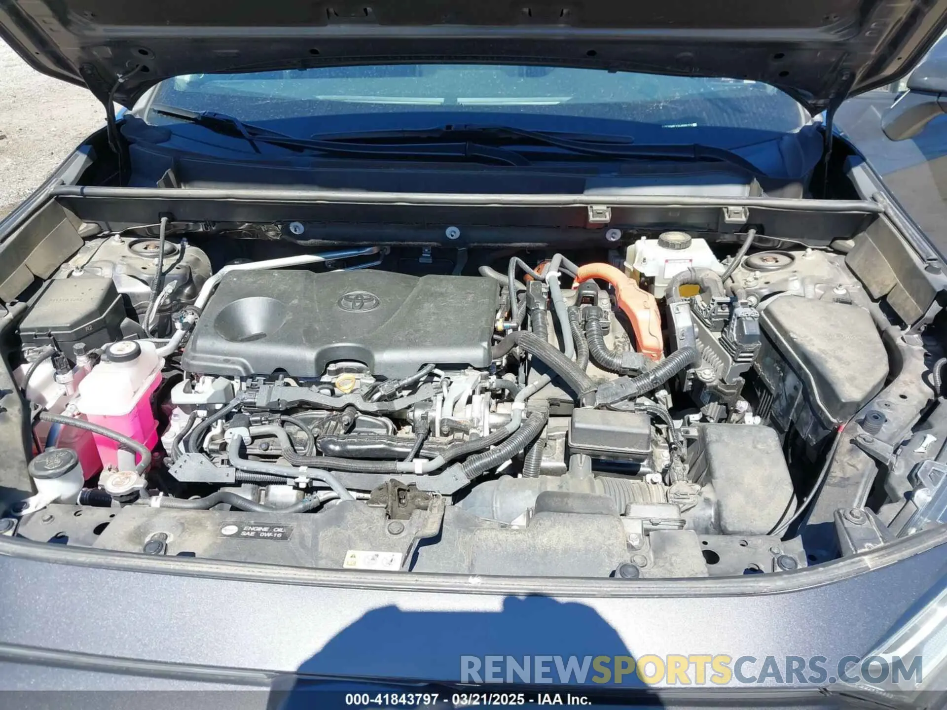 10 Photograph of a damaged car 2T3DWRFV3LW086170 TOYOTA RAV4 HYBRID 2020