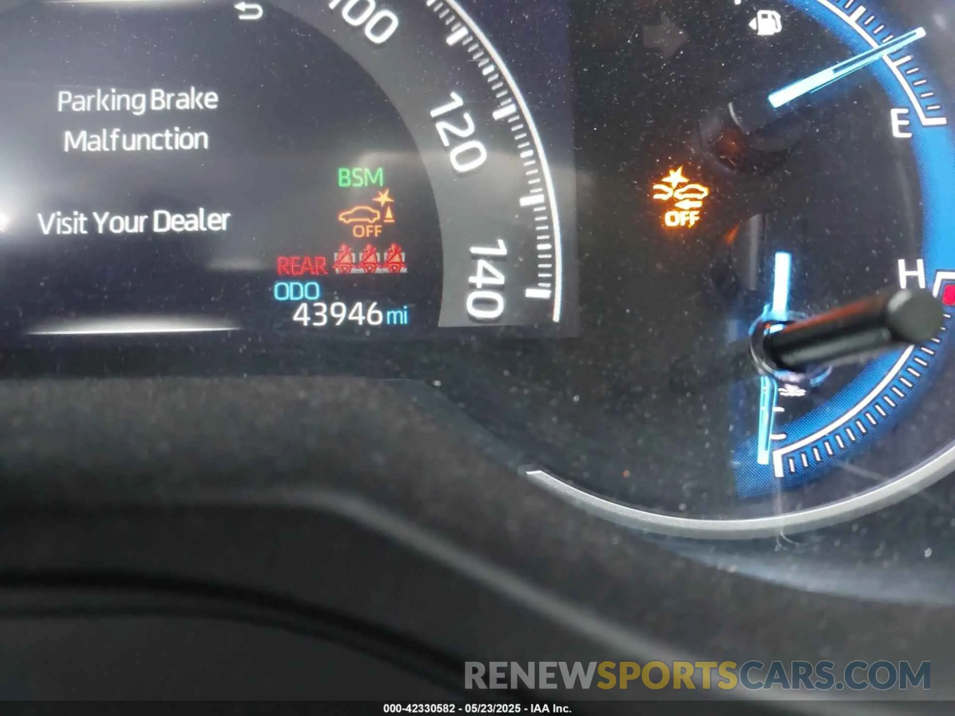 7 Photograph of a damaged car 2T3DWRFV8LW069087 TOYOTA RAV4 HYBRID 2020