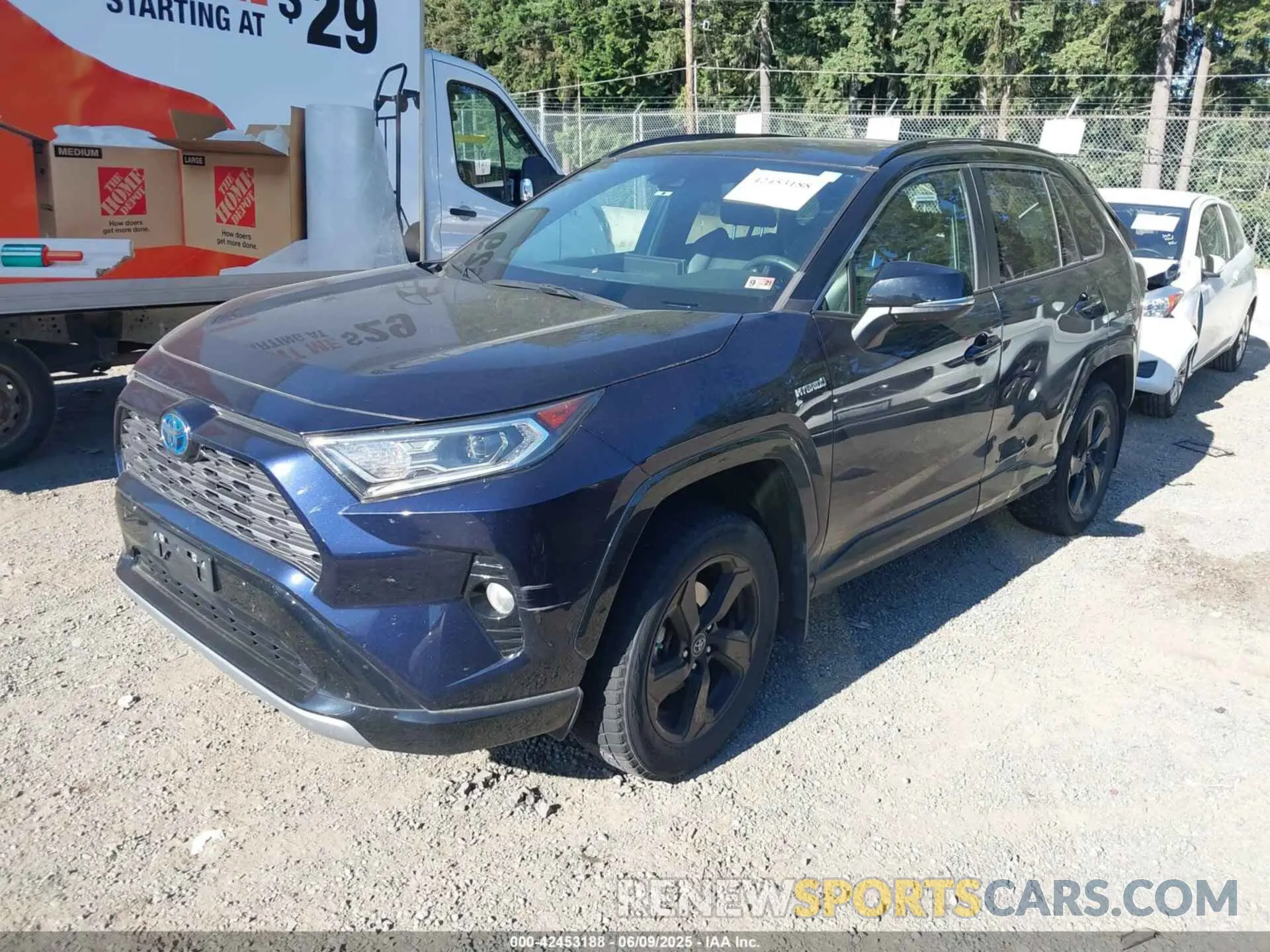 2 Photograph of a damaged car 2T3E6RFV3LW002255 TOYOTA RAV4 HYBRID 2020