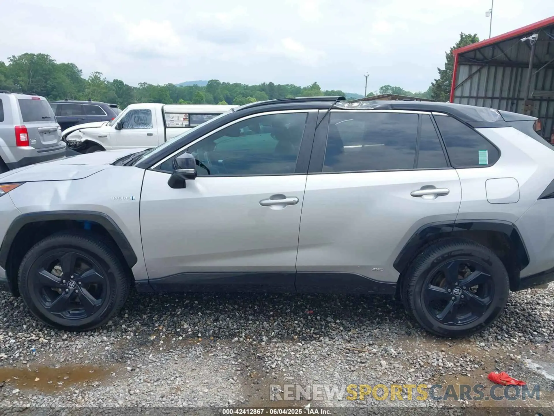 14 Photograph of a damaged car 2T3EWRFV4LW085971 TOYOTA RAV4 HYBRID 2020