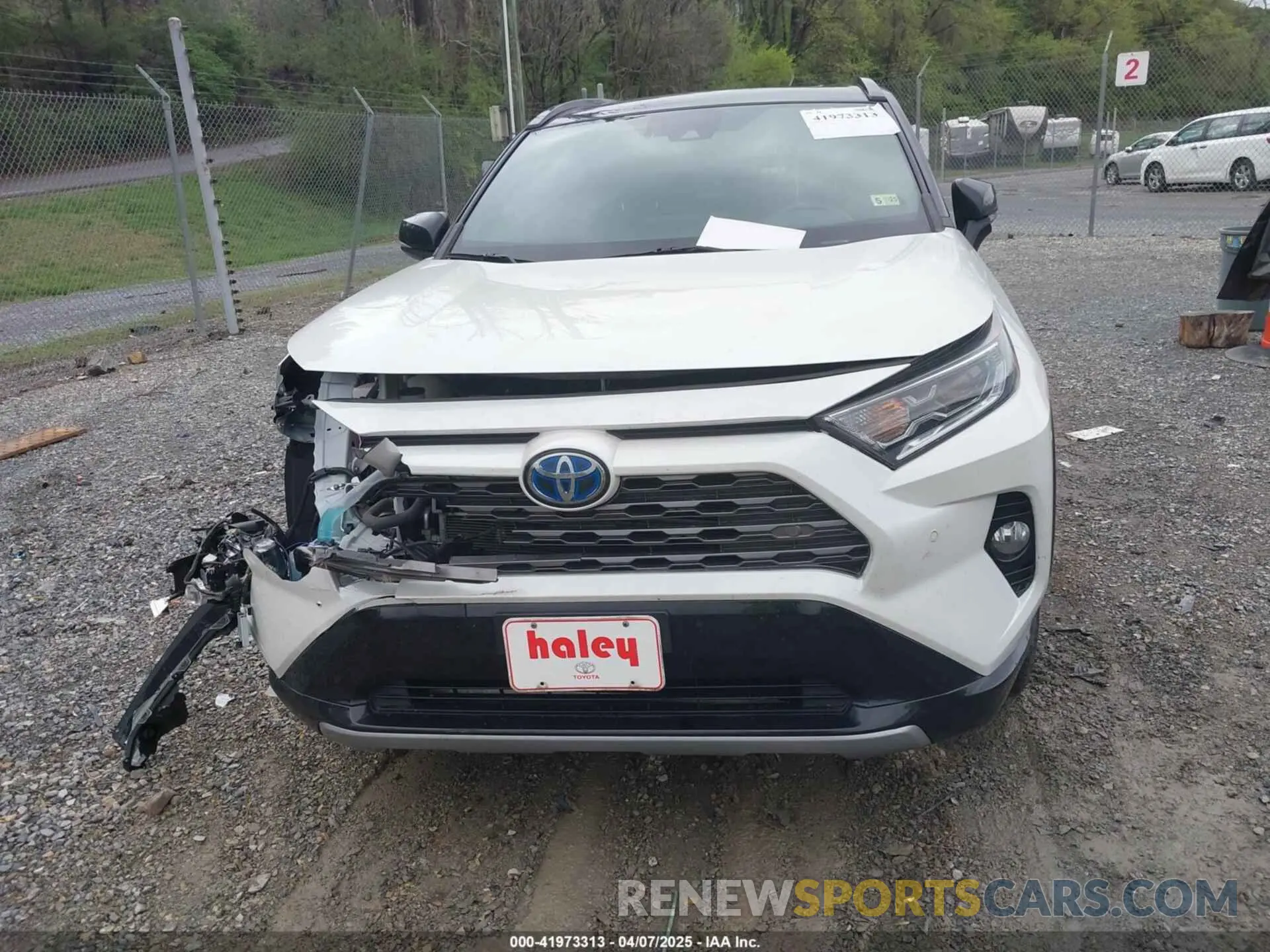12 Photograph of a damaged car 2T3EWRFV7LW083339 TOYOTA RAV4 HYBRID 2020