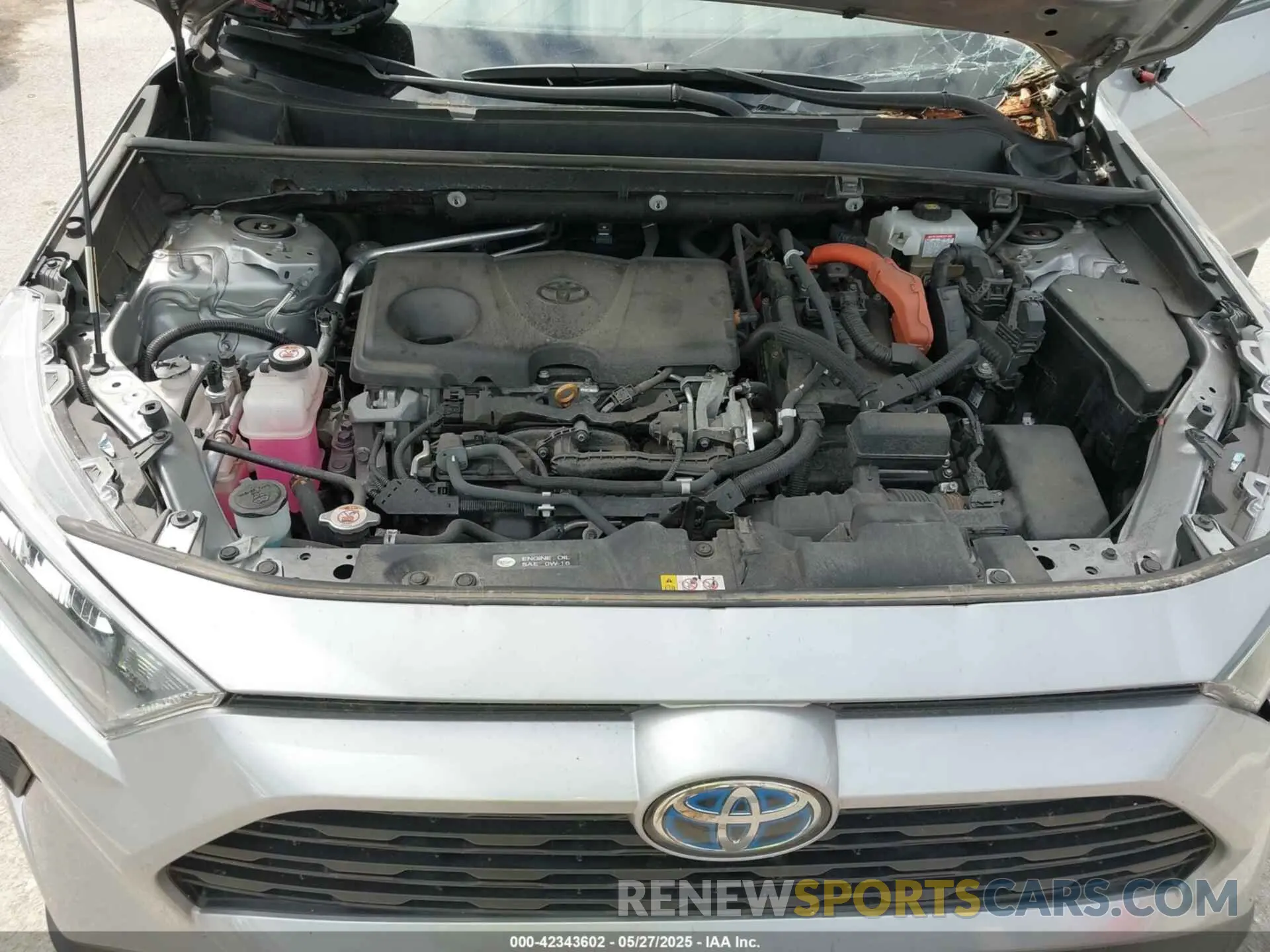 10 Photograph of a damaged car 2T3LWRFV2LW048070 TOYOTA RAV4 HYBRID 2020