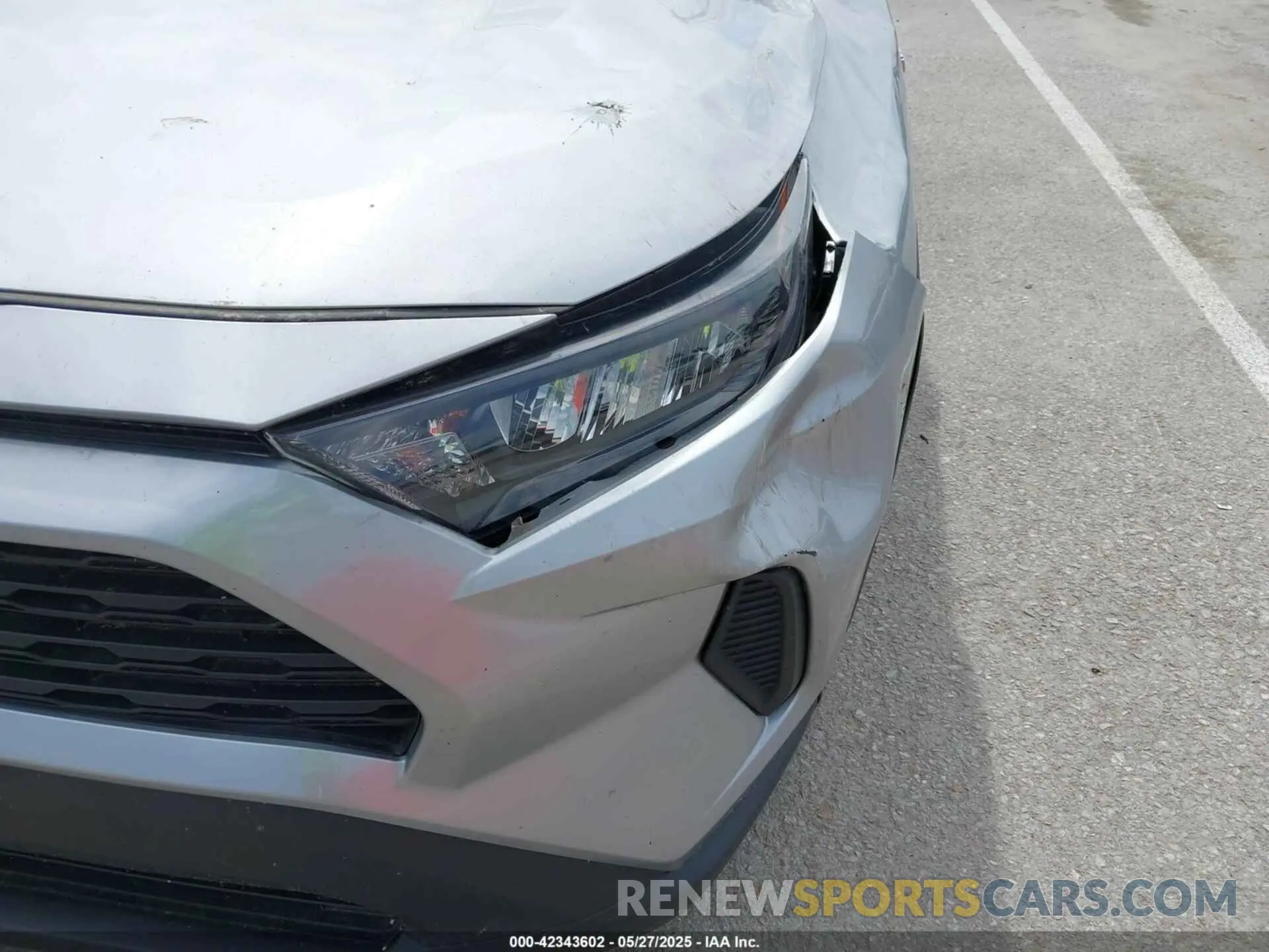 18 Photograph of a damaged car 2T3LWRFV2LW048070 TOYOTA RAV4 HYBRID 2020